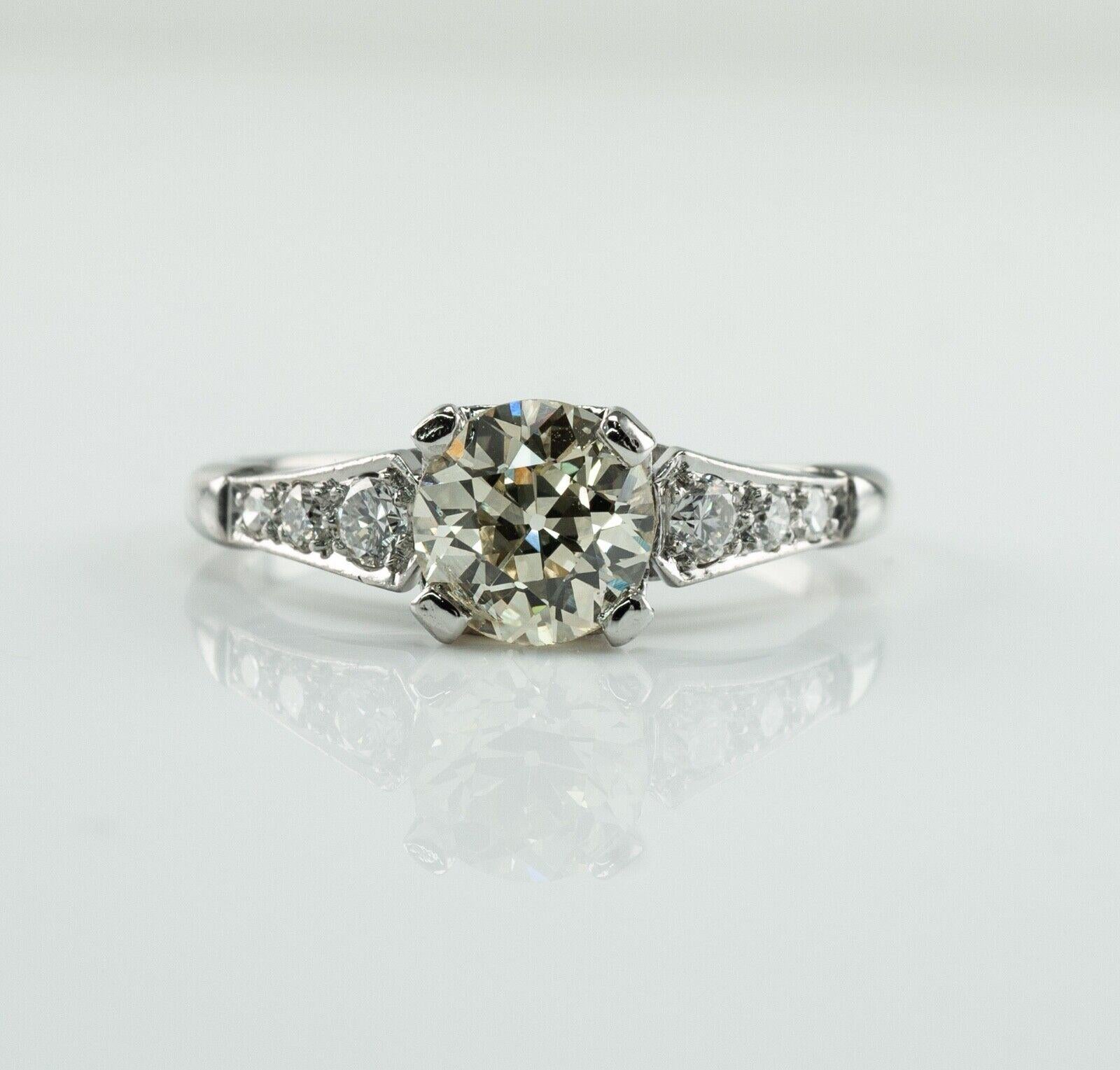 Anello con diamanti taglio europeo 0,90 ct in platino 1,08 ct TDW Vintage Engagement in vendita 5