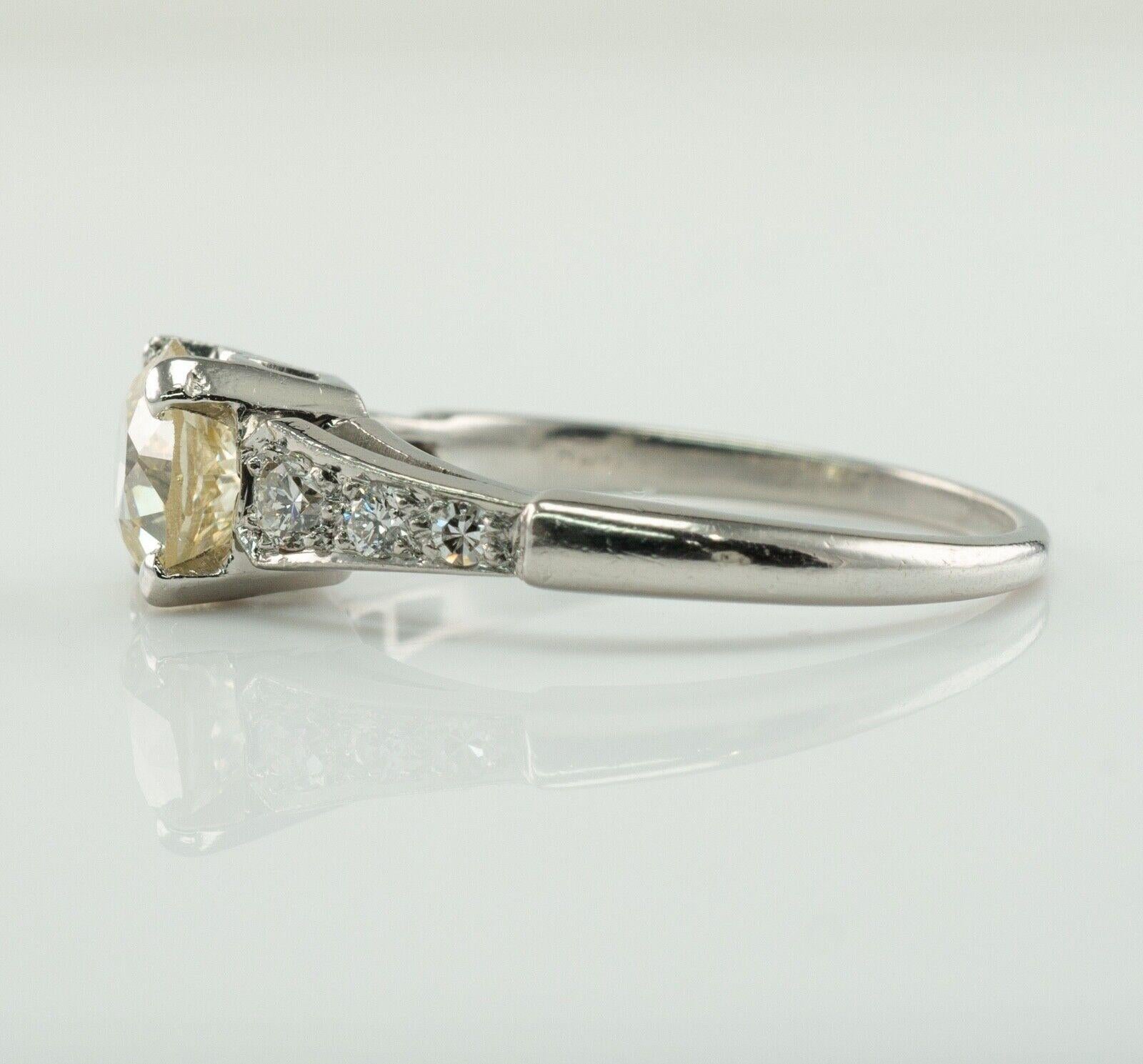 Anello con diamanti taglio europeo 0,90 ct in platino 1,08 ct TDW Vintage Engagement in vendita 3