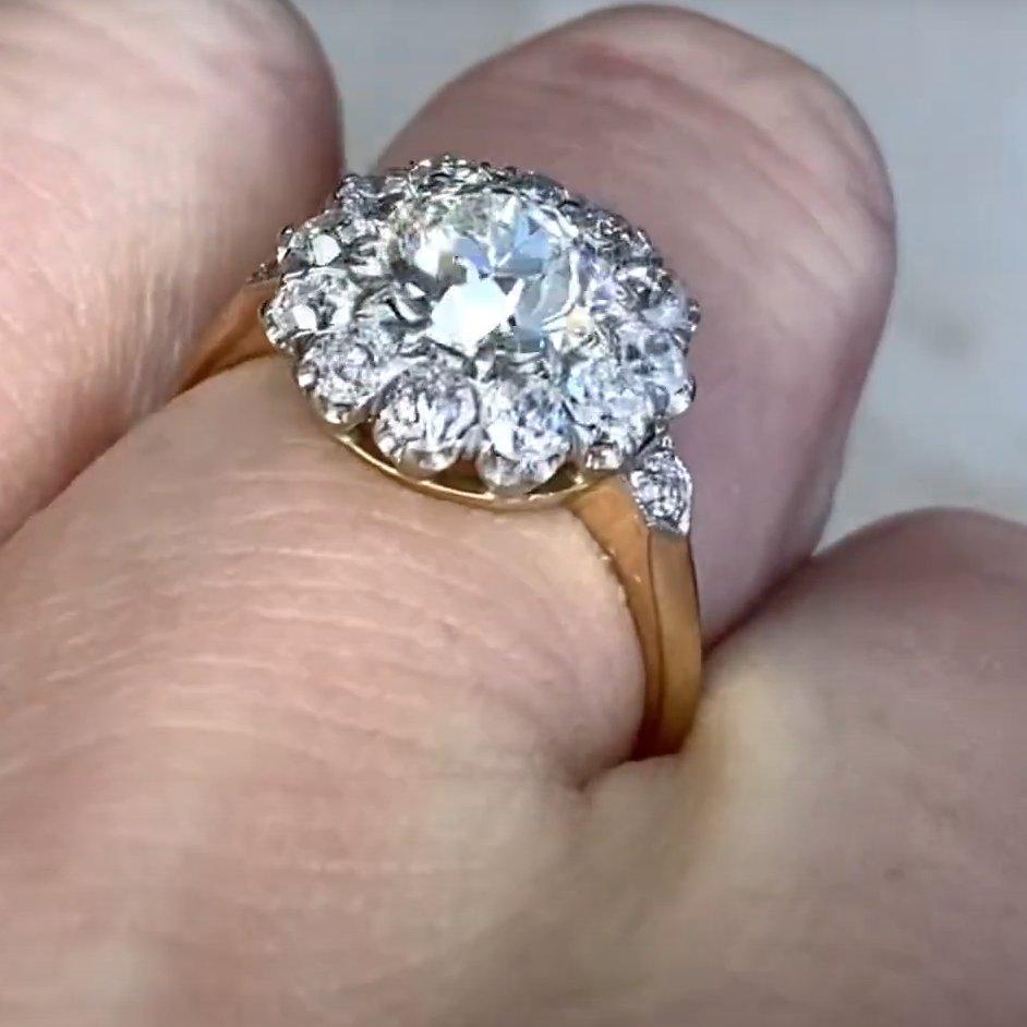 Anillo de diamantes de corte europeo antiguo (aprox. 1,30 quilates), oro amarillo de 18k en Excelente estado para la venta en New York, NY