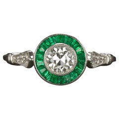 Old European Cut Diamond Surrounded by a Glamorous Ring of Spring Green Natural 