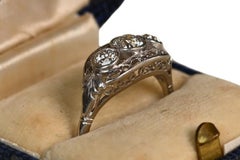 Vintage Three Stone Engagement Ring. Old European Diamond Ring Platinum J VS2-SI