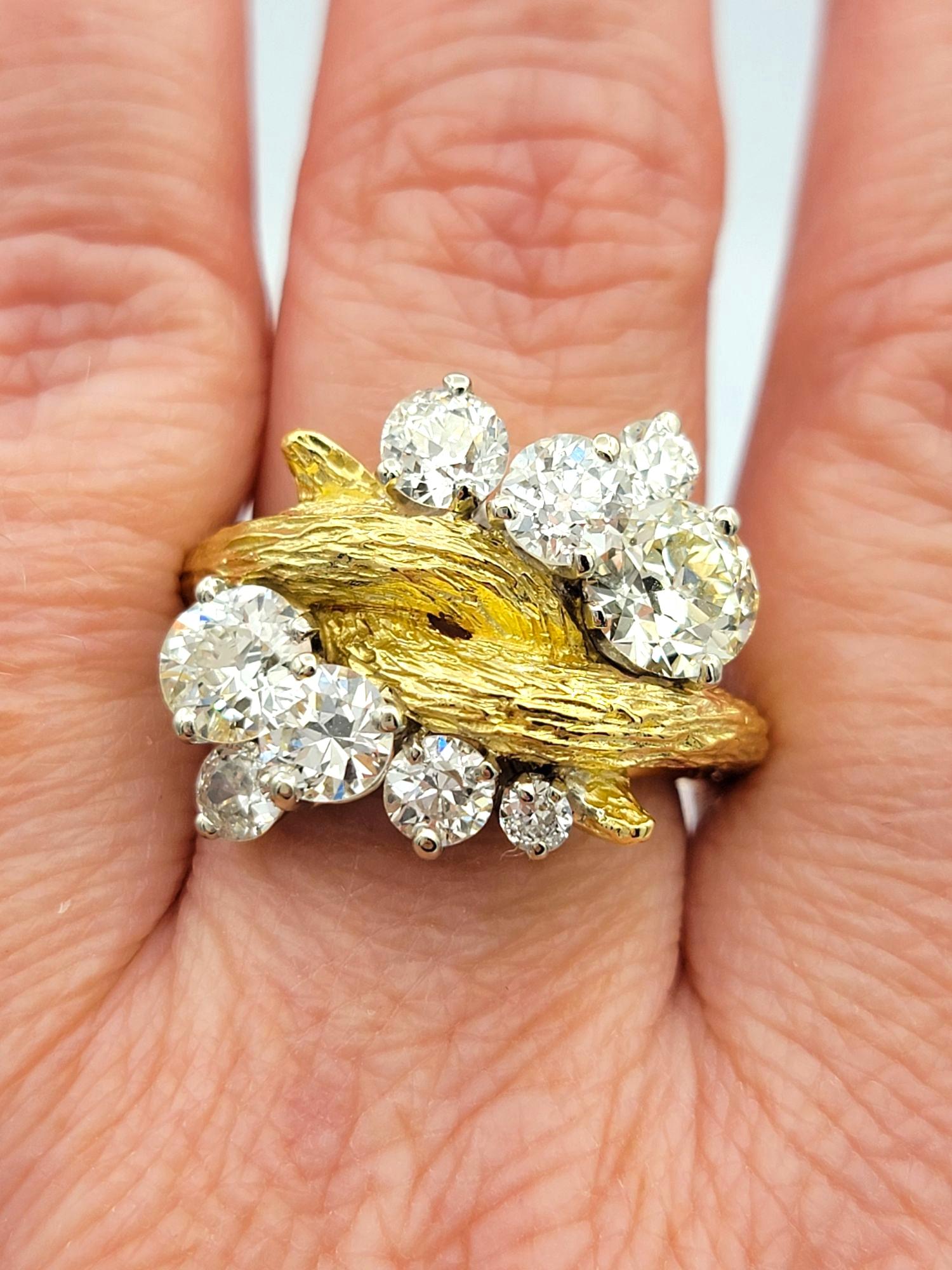 Anello da cocktail Faux Boi con cluster di diamanti europei antichi in oro 18 carati testurizzato in vendita 6