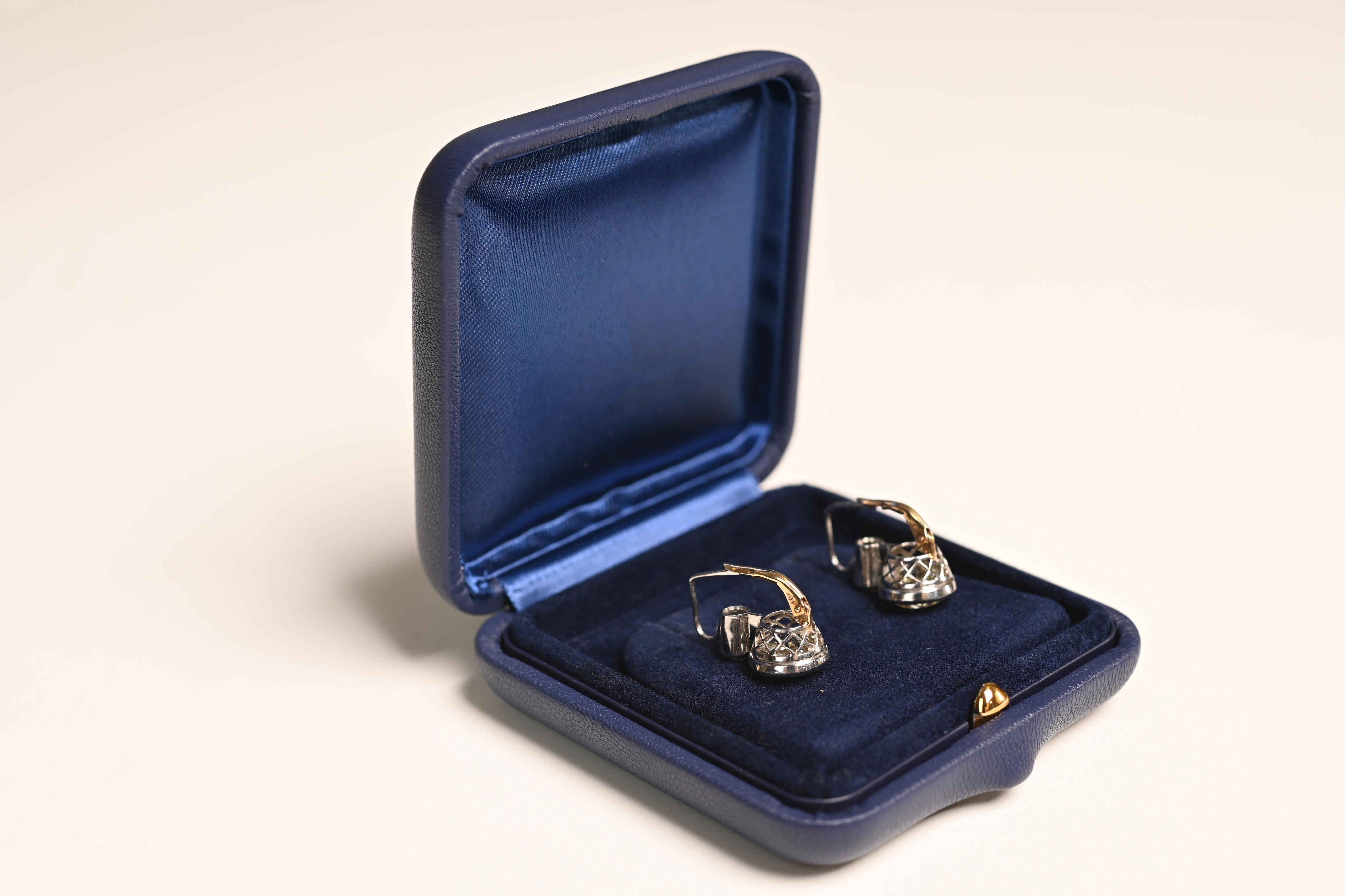 Taille vieille Europe Boucles d'oreilles en or jaune 18 carats et diamants taille vieille Europe (environ 7,50 carats) en vente