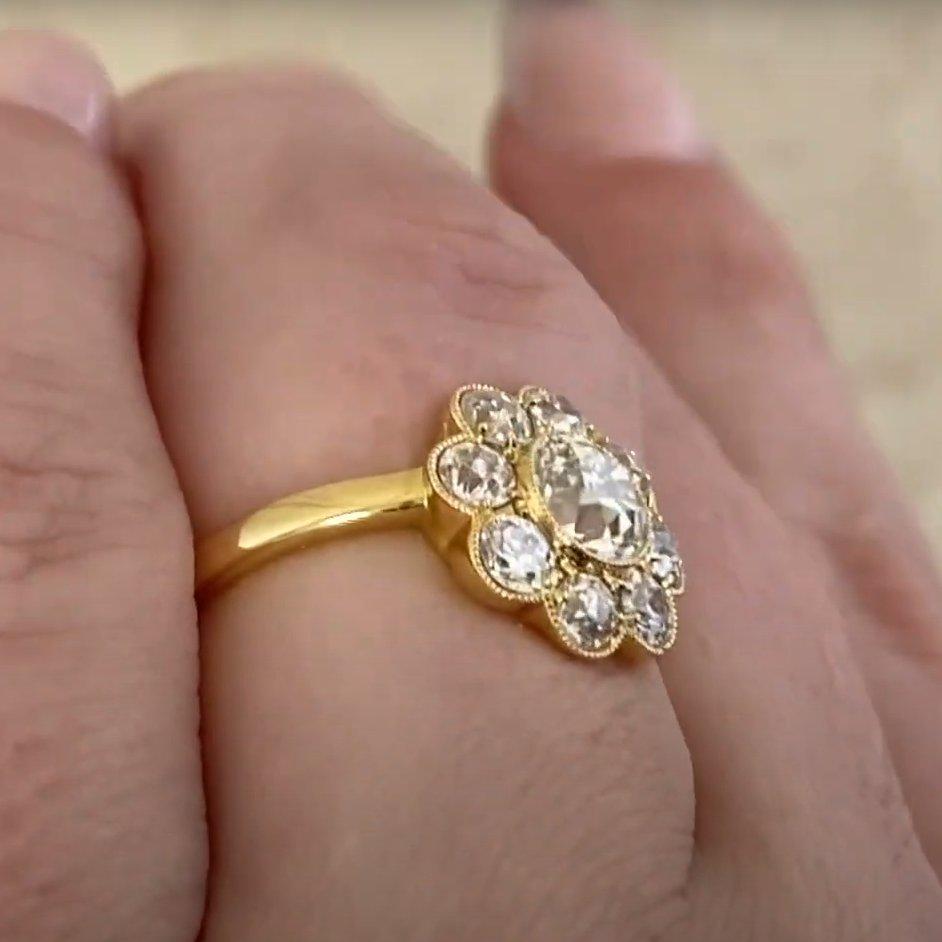 Taille vieille Europe Bague de fiançailles grappe de diamants européens anciens (environ 0,60 carat), platine en vente
