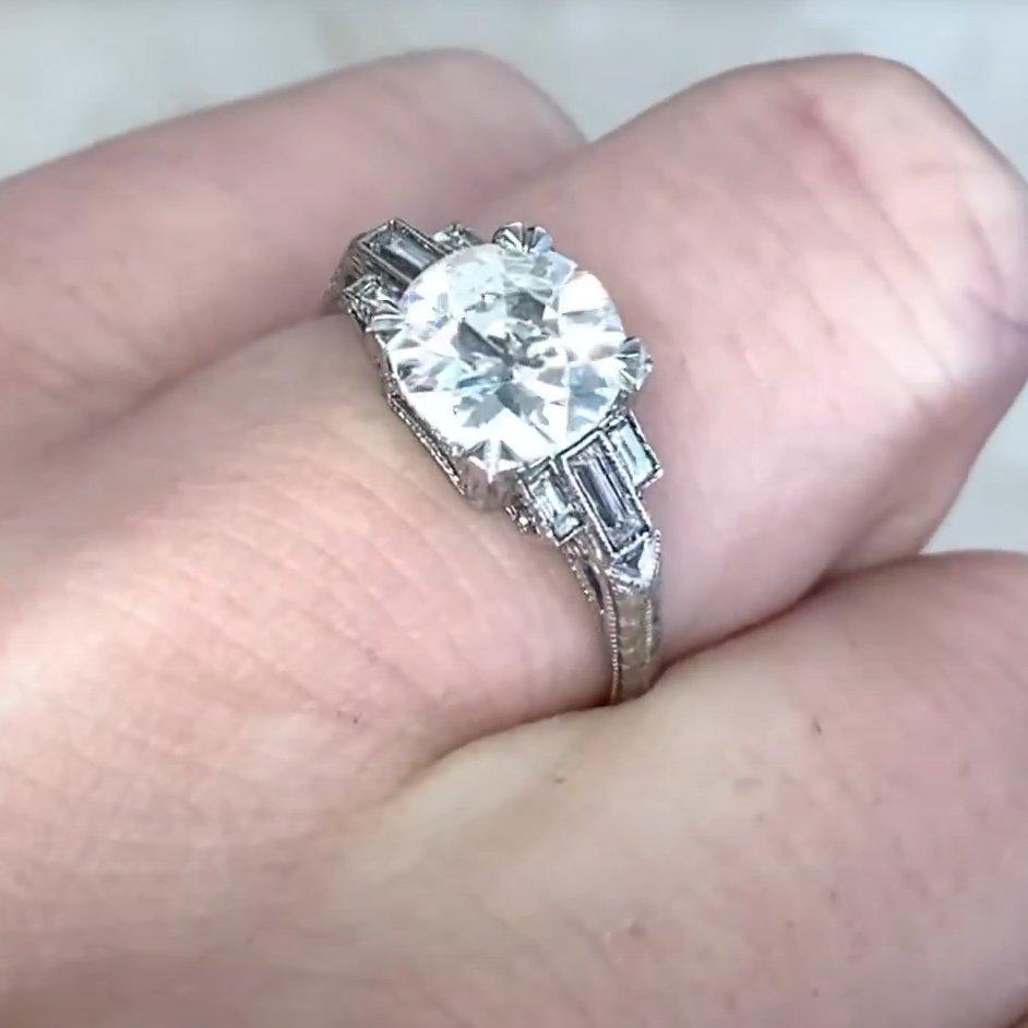 Old European Diamond Engagement Ring (GIA Approx. 1.4-Carats), Platinum Pour femmes en vente