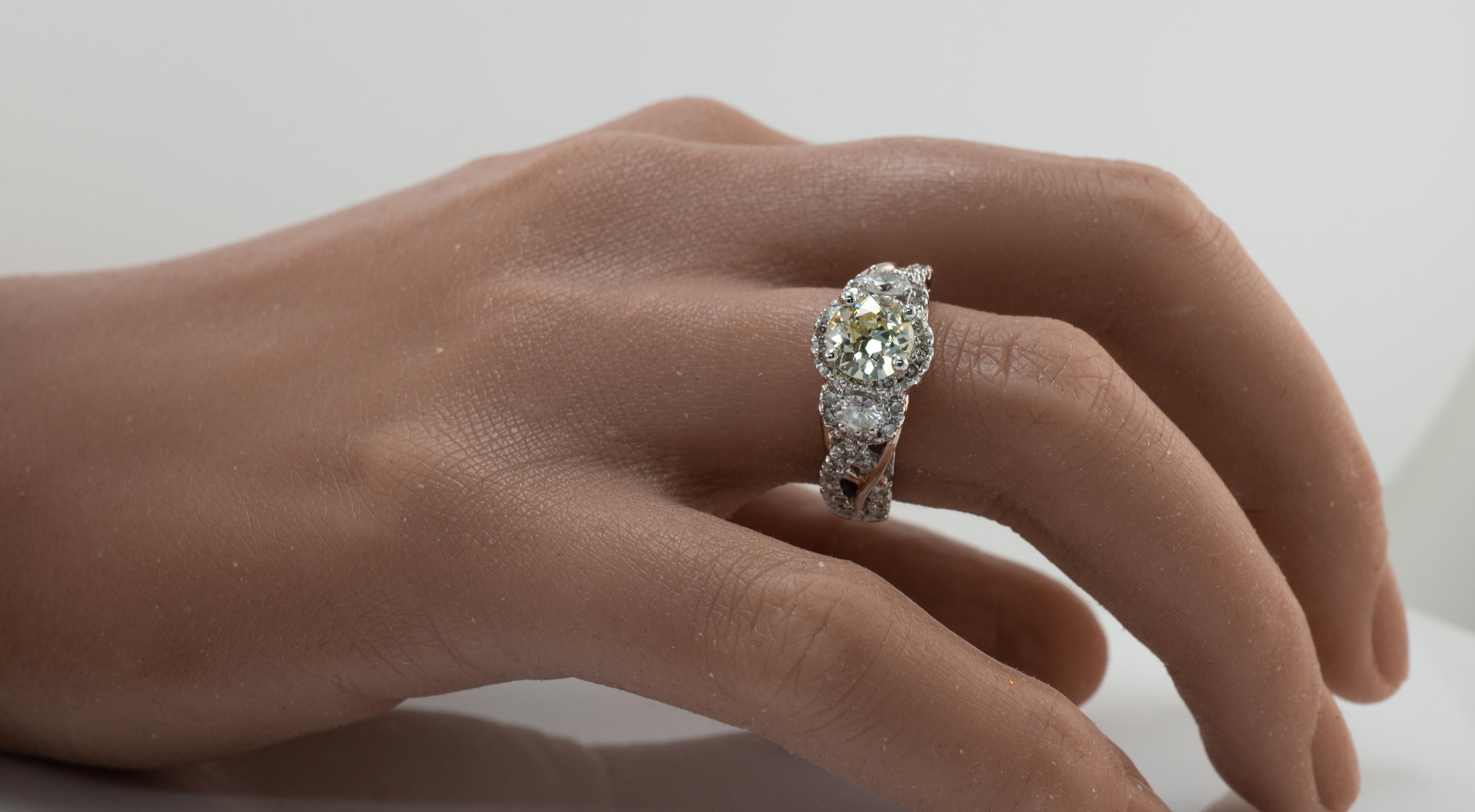 Alter europäischer Diamantring 2,14 TDW 14K Weißgold Verlobung Hochzeit Vintage By im Angebot 5