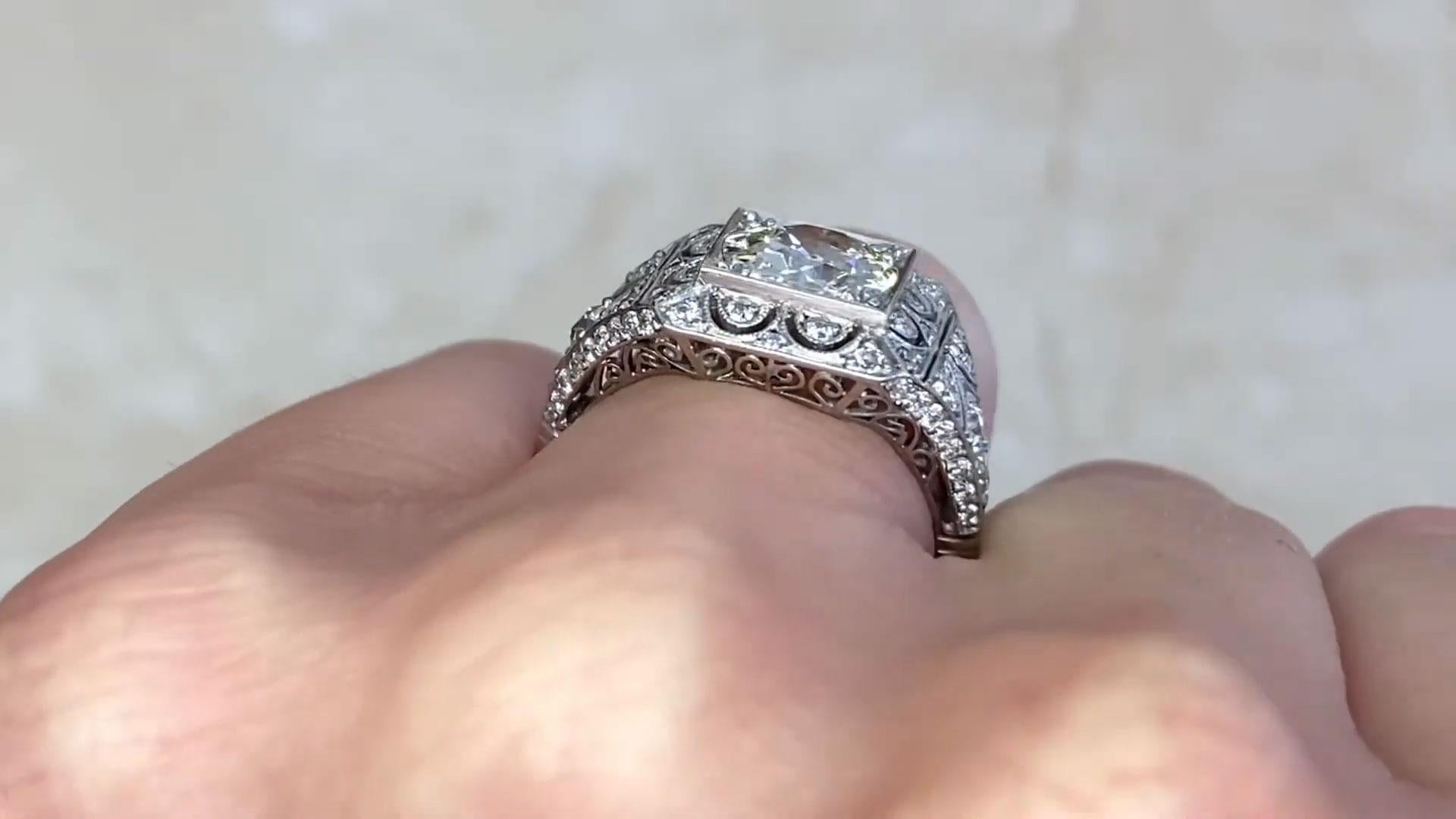Anillo cuadrado de diamantes europeos antiguos, Anillo de diamantes antiguos (aprox. 1,50 quilates) en venta 1