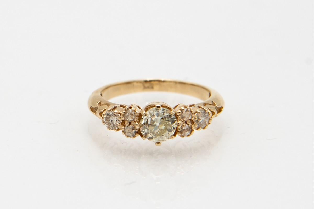 Old European Golden Diamond Ring 1.20ct, early 20th century. In Good Condition For Sale In Chorzów, PL