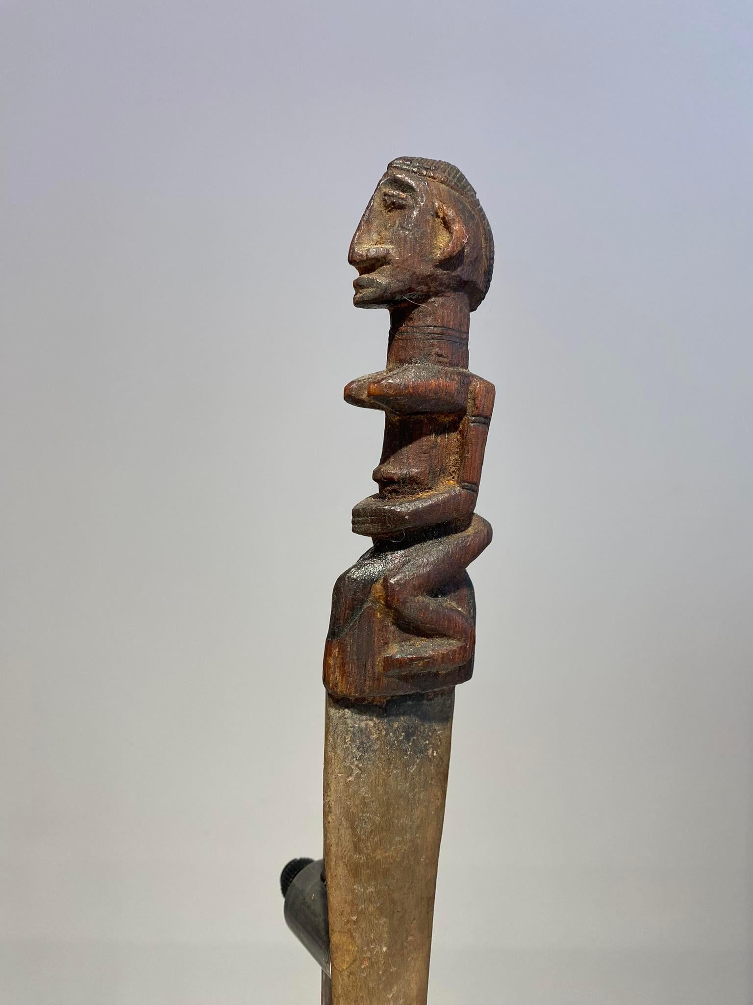Malian Old Exceptional Rare Knife From The Dogon Tribe Mali Bandiagara African Art 19th For Sale