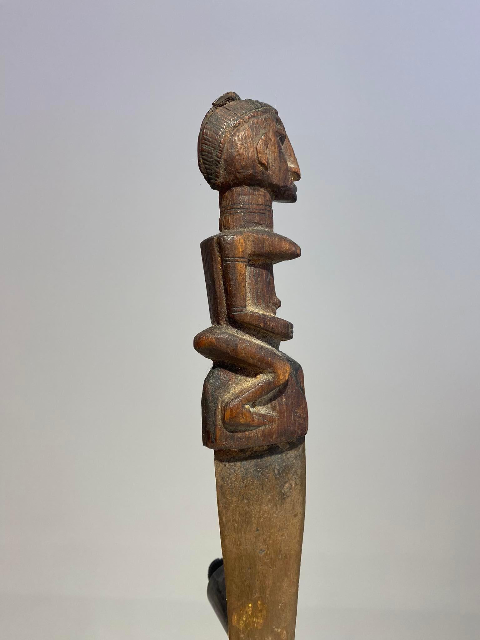 Old Exceptional Rare Knife From The Dogon Tribe Mali Bandiagara African Art 19th For Sale 3