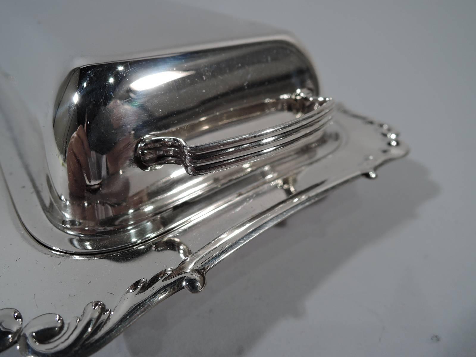 Old Fashioned American Sterling Silver Butter Dish In Excellent Condition In New York, NY
