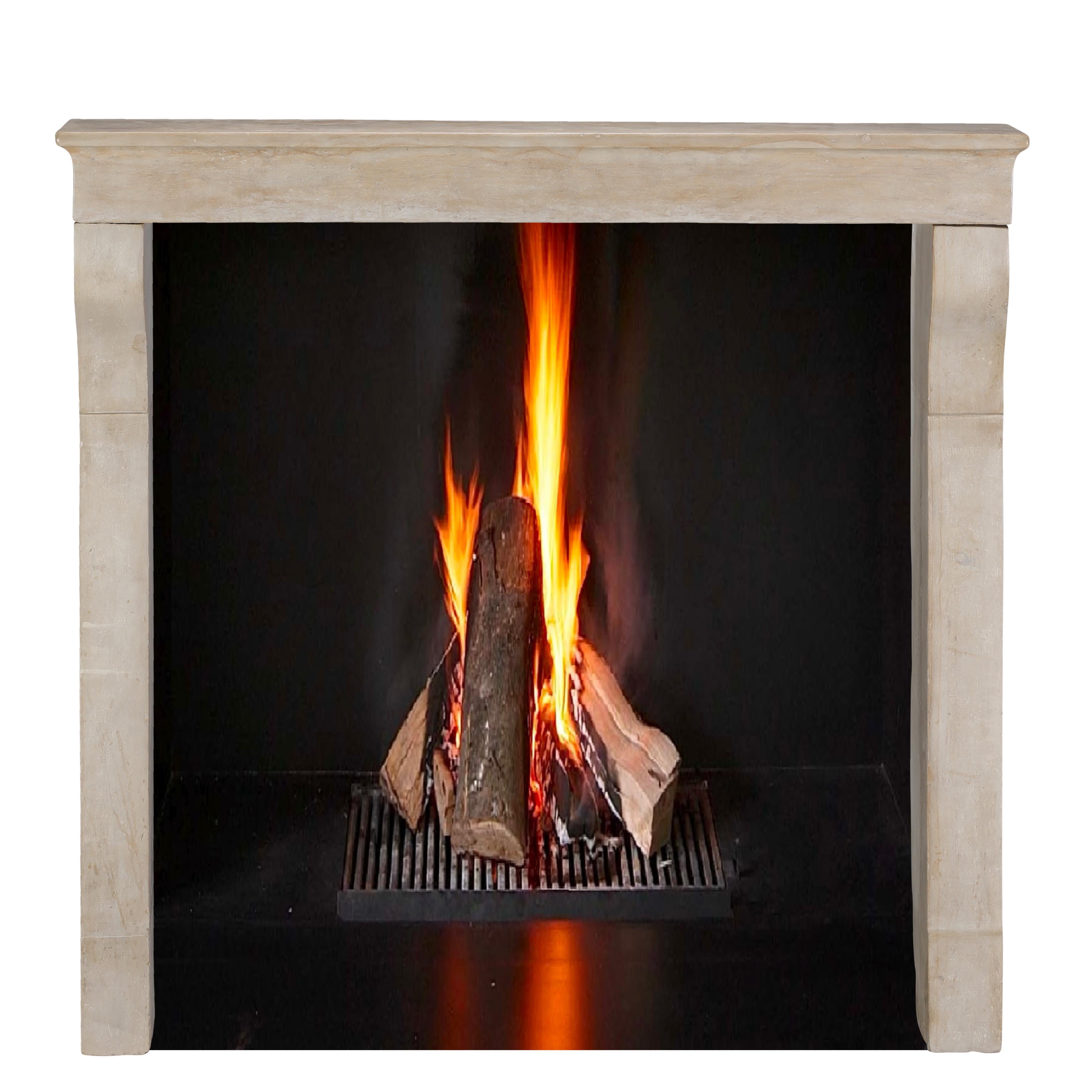 Hand-Carved Old Fireplace - Aged Limestone - Elegant Patina - Soft Light Reflection - Design For Sale