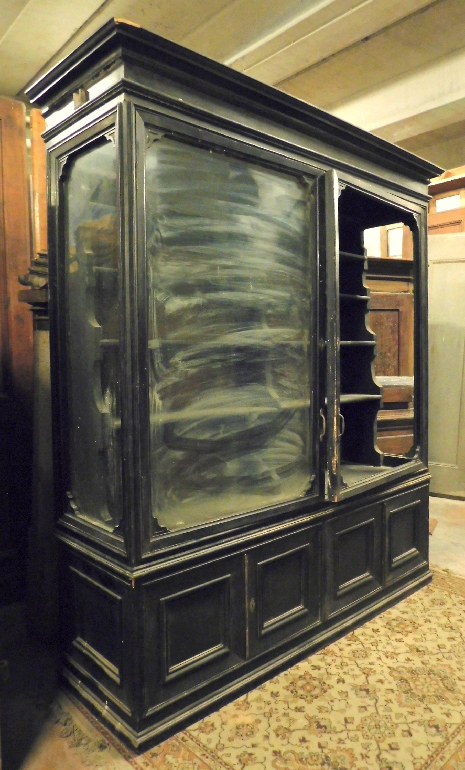 Hand-Carved Old Flat Display Cabinet, Lacquered & Glass, to Be Restored, 19th Century, Italy