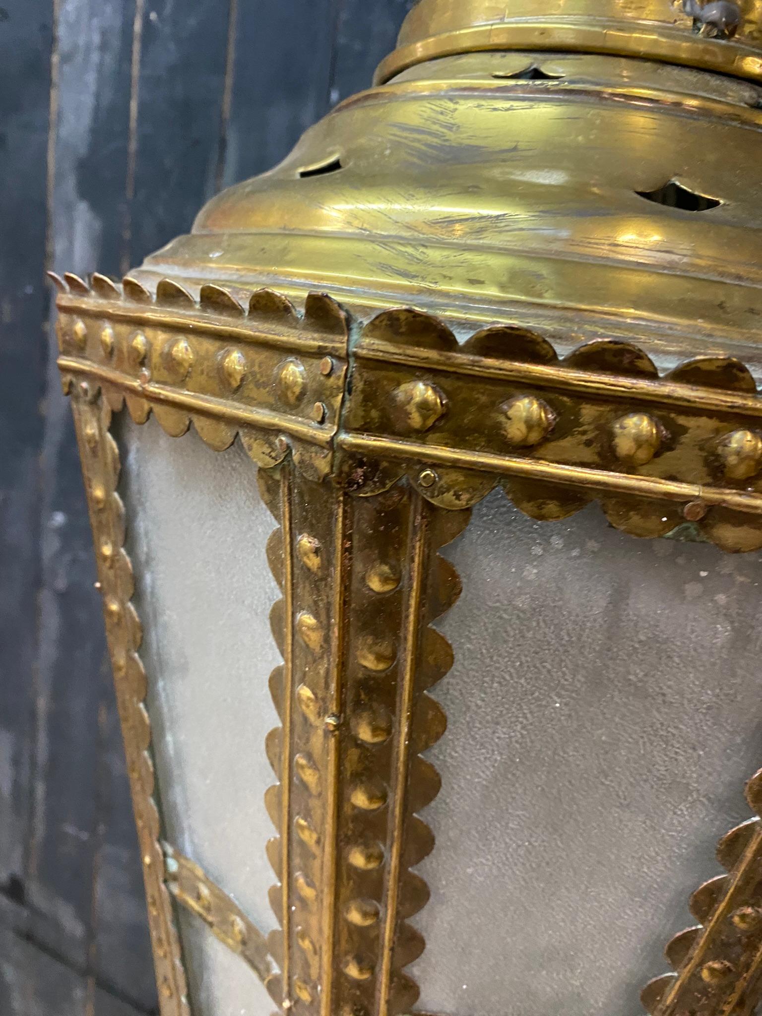Ancienne lanterne Flemish en cuivre et verre du 18e siècle, non électrifiée en vente 1