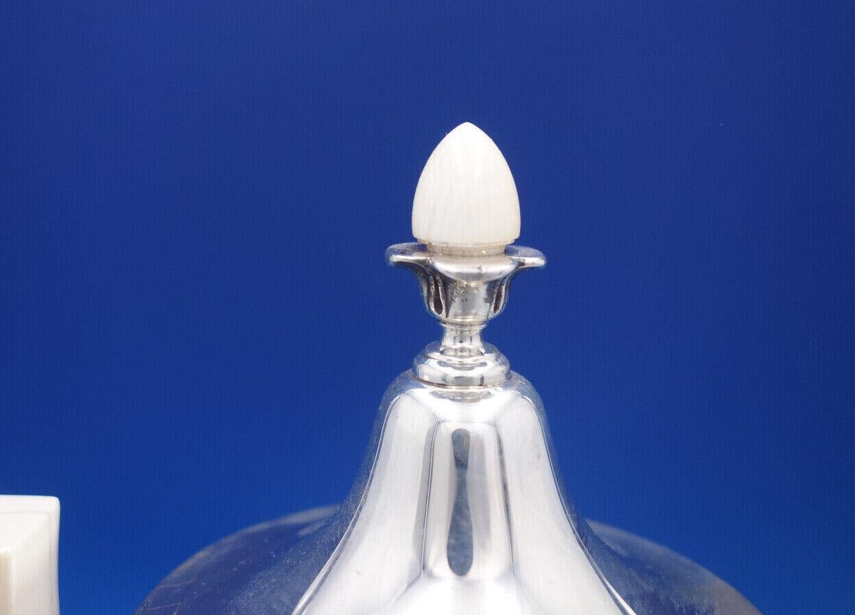 Juego de té 6 piezas con tetera de plata de ley Old French by Gorham (#6921) ¡Excepcional! en venta 5