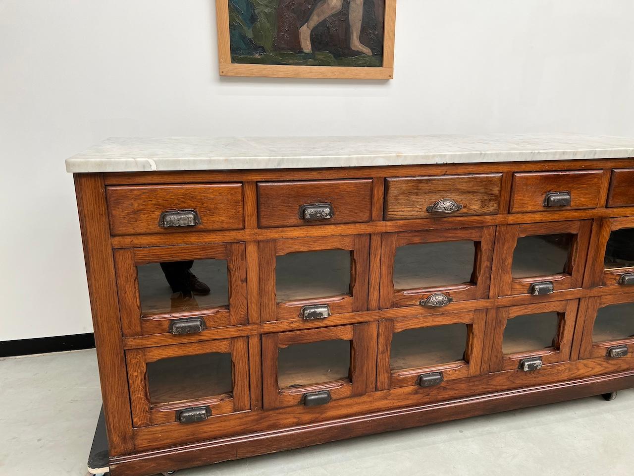 Old french oak trading counter with drawers, 1900's For Sale 7
