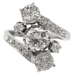 Old French ring in white gold with 1.25 ct diamonds.
