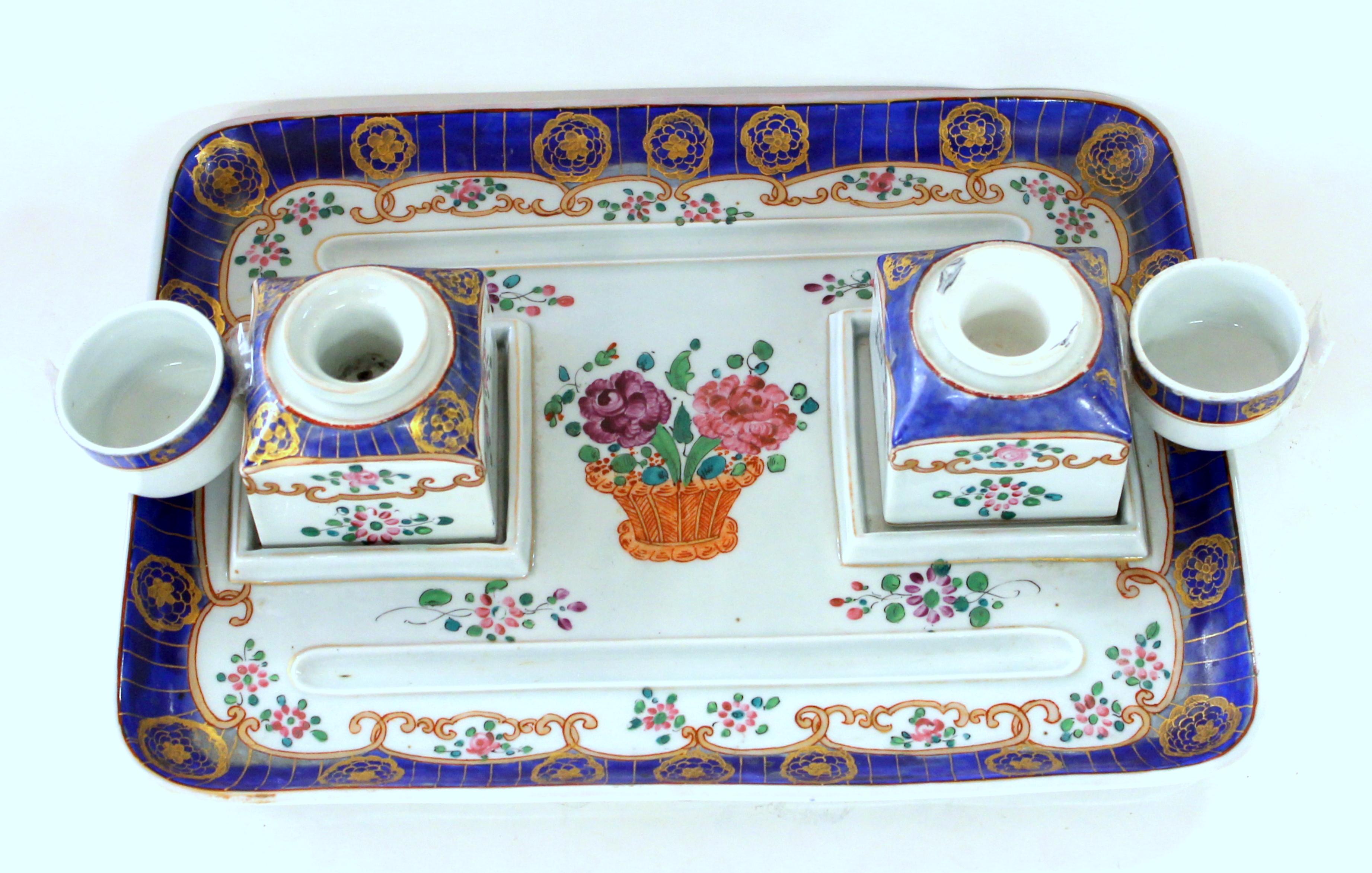 Old French Samson-Style Hand-Painted Porcelain Two-Bottle Inkstand In Excellent Condition In Charleston, SC