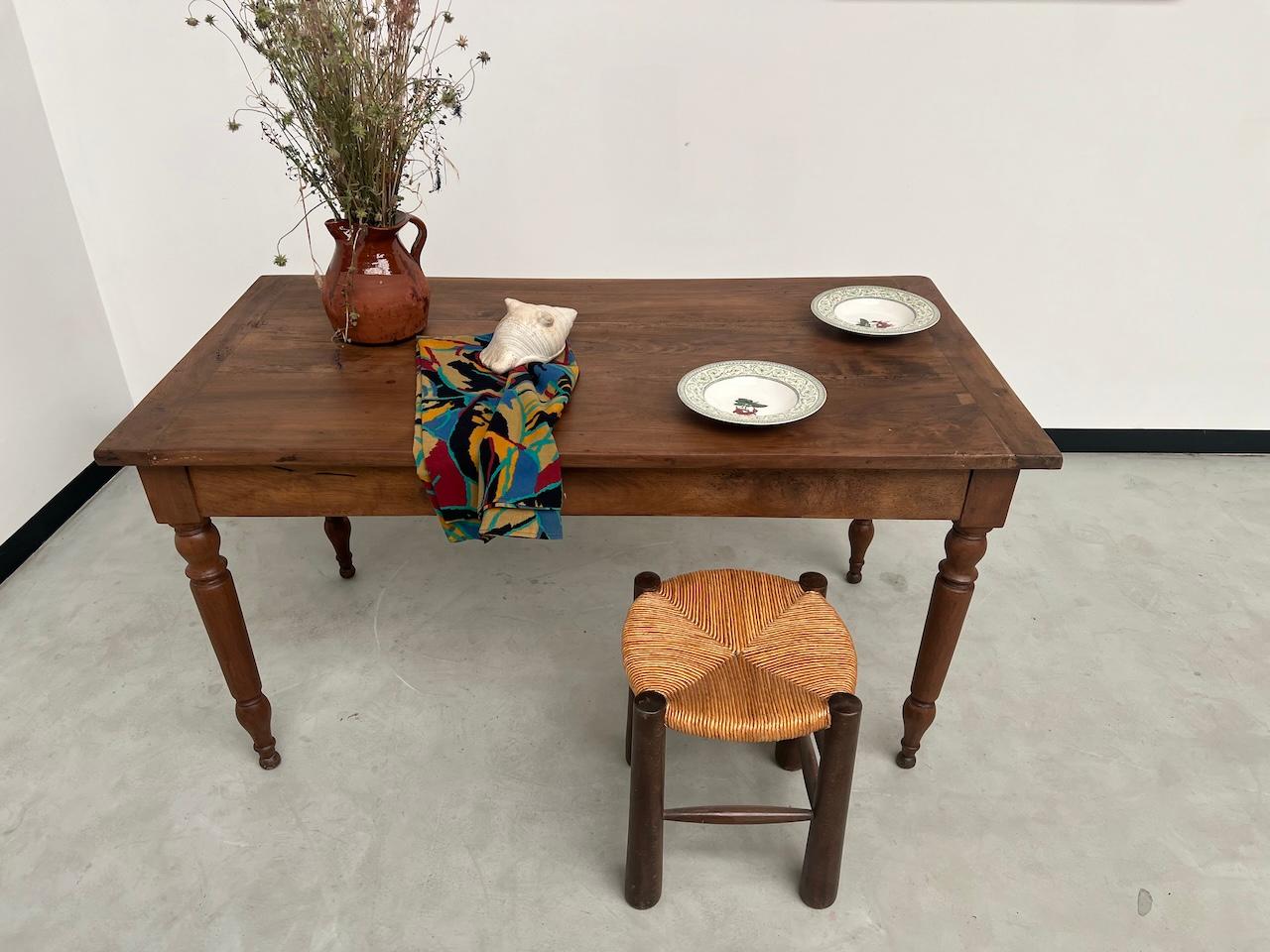 Old french walnut bistro table For Sale 4