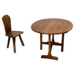 Old frenchischer Weingroßer Tisch aus massivem Nussbaumholz, aus Burgund