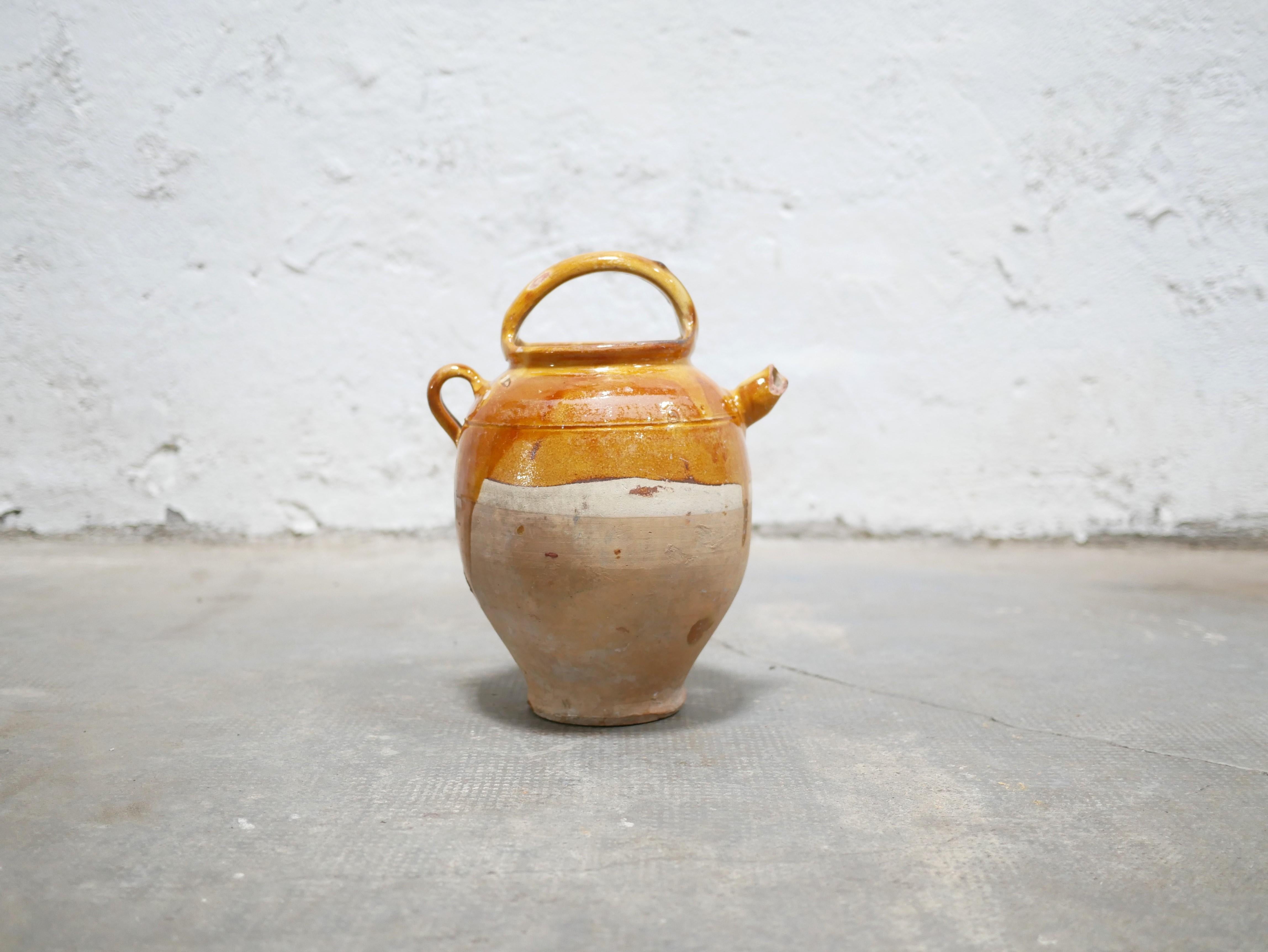 Old gargoulette pot in glazed terracotta 9