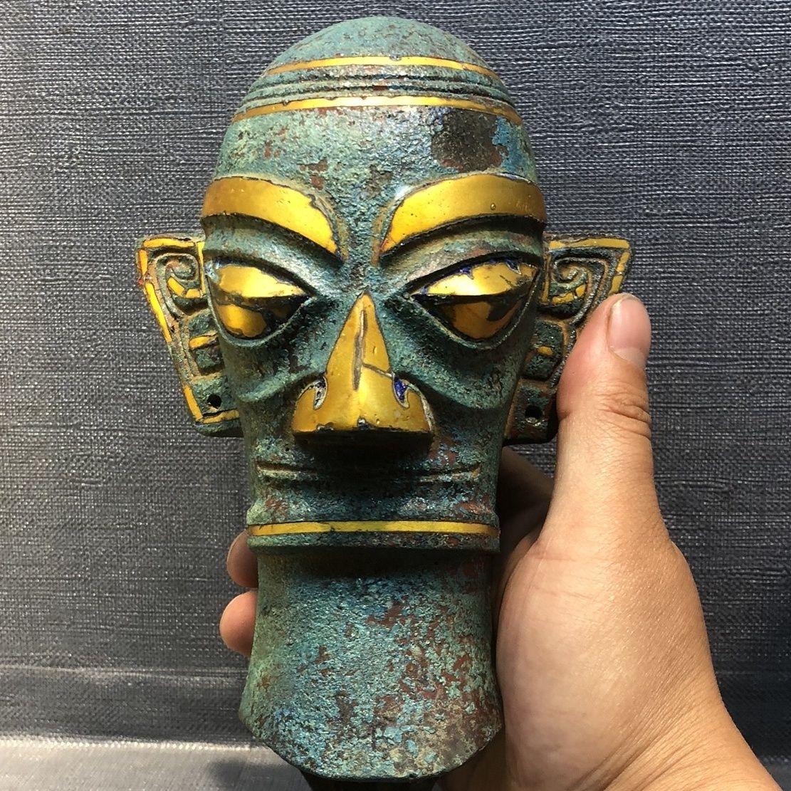 19th Century Old Gilt Bronze San Xing Dui Head from China For Sale