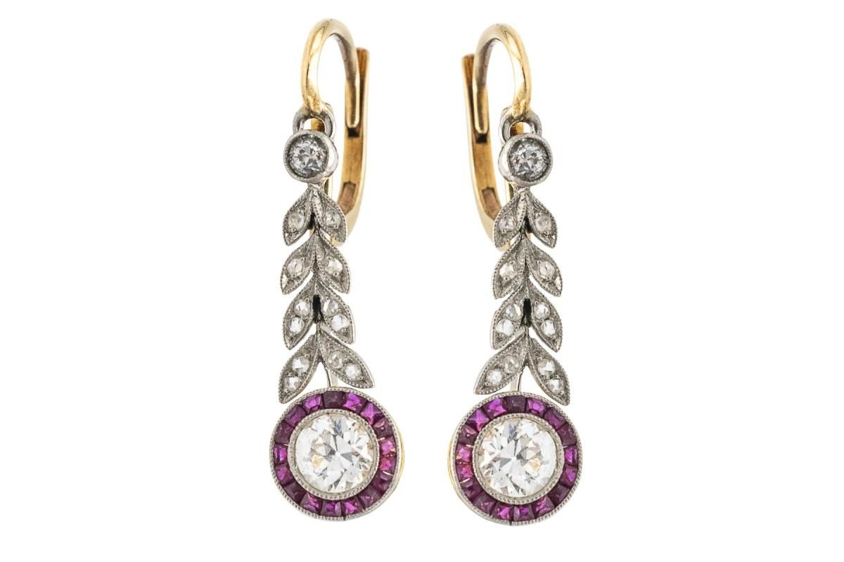 da uomo o donna Orecchini in oro vecchio e platino con diamanti e rubini sintetici, Paesi Bassi in vendita