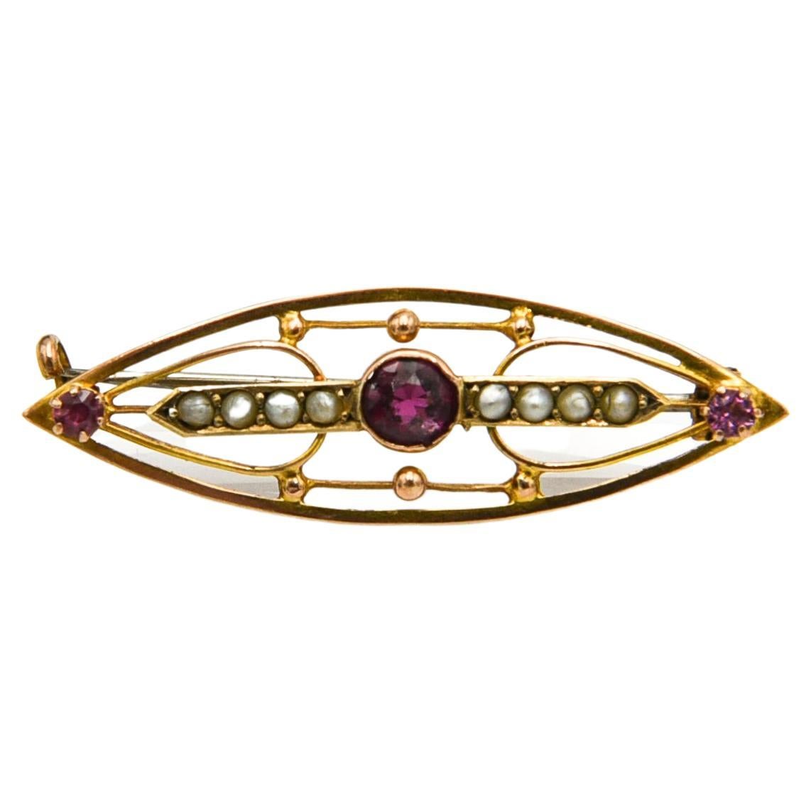 Old gold brooch with tourmalines and pearls For Sale