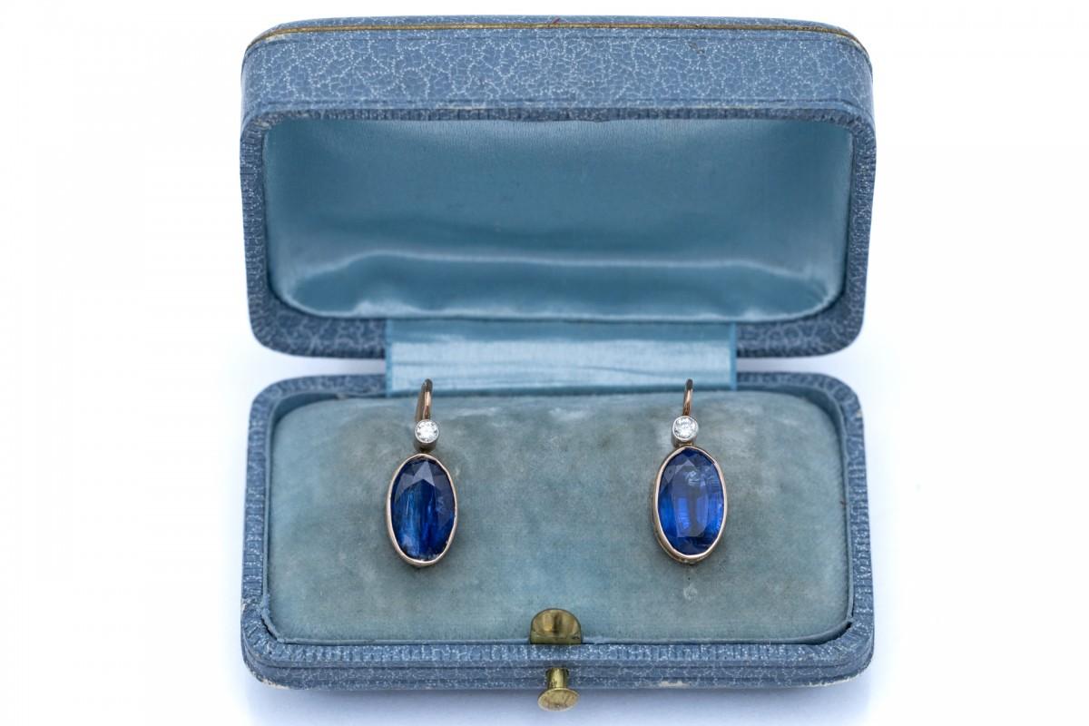 Old gold earrings with diamonds and kyanite, mid 20th century. In Good Condition For Sale In Chorzów, PL