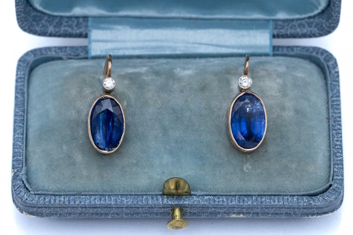 Women's or Men's Old gold earrings with diamonds and kyanite, mid 20th century. For Sale