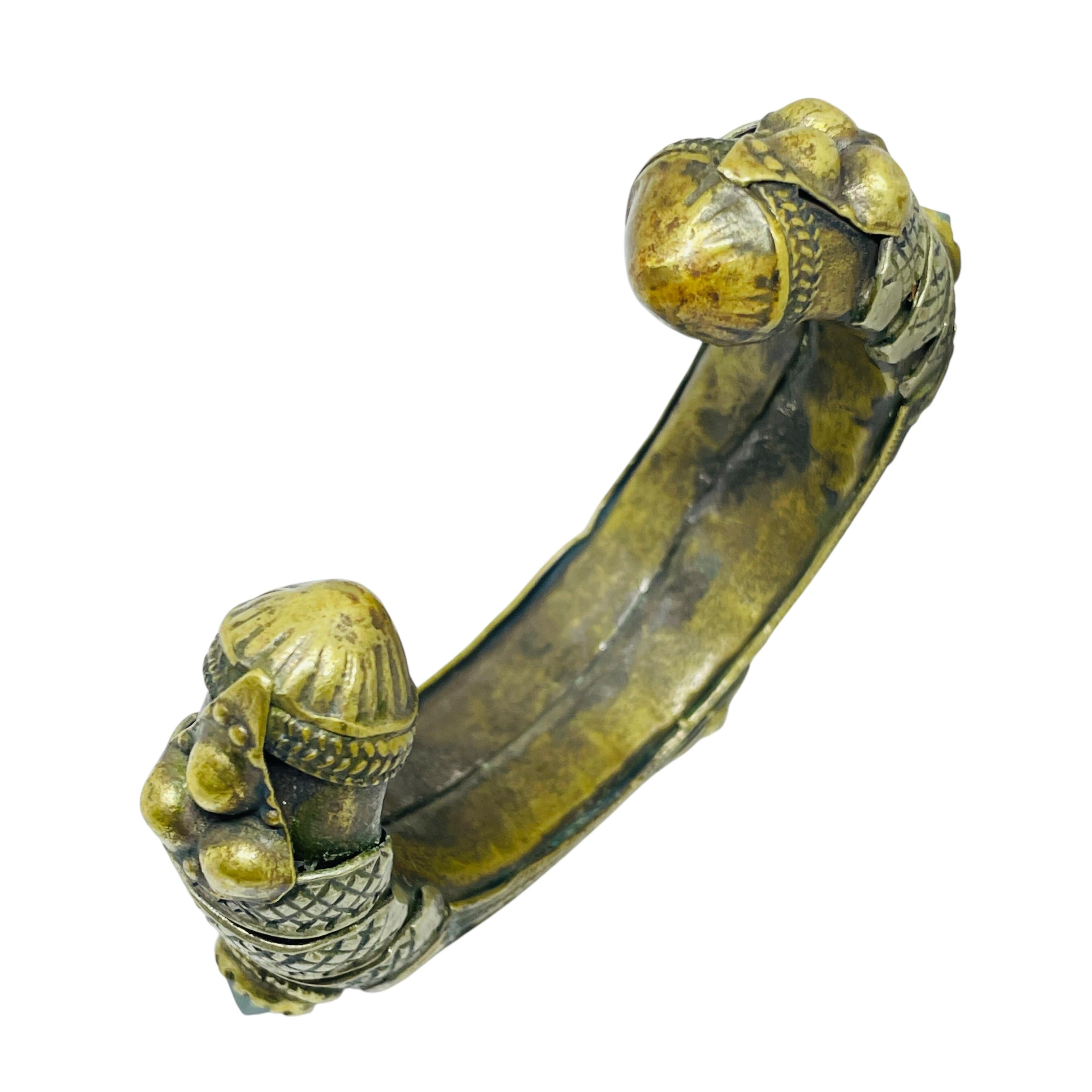 Altgoldfarbene Glassteine orientalisches Manschettenarmband im Angebot 2