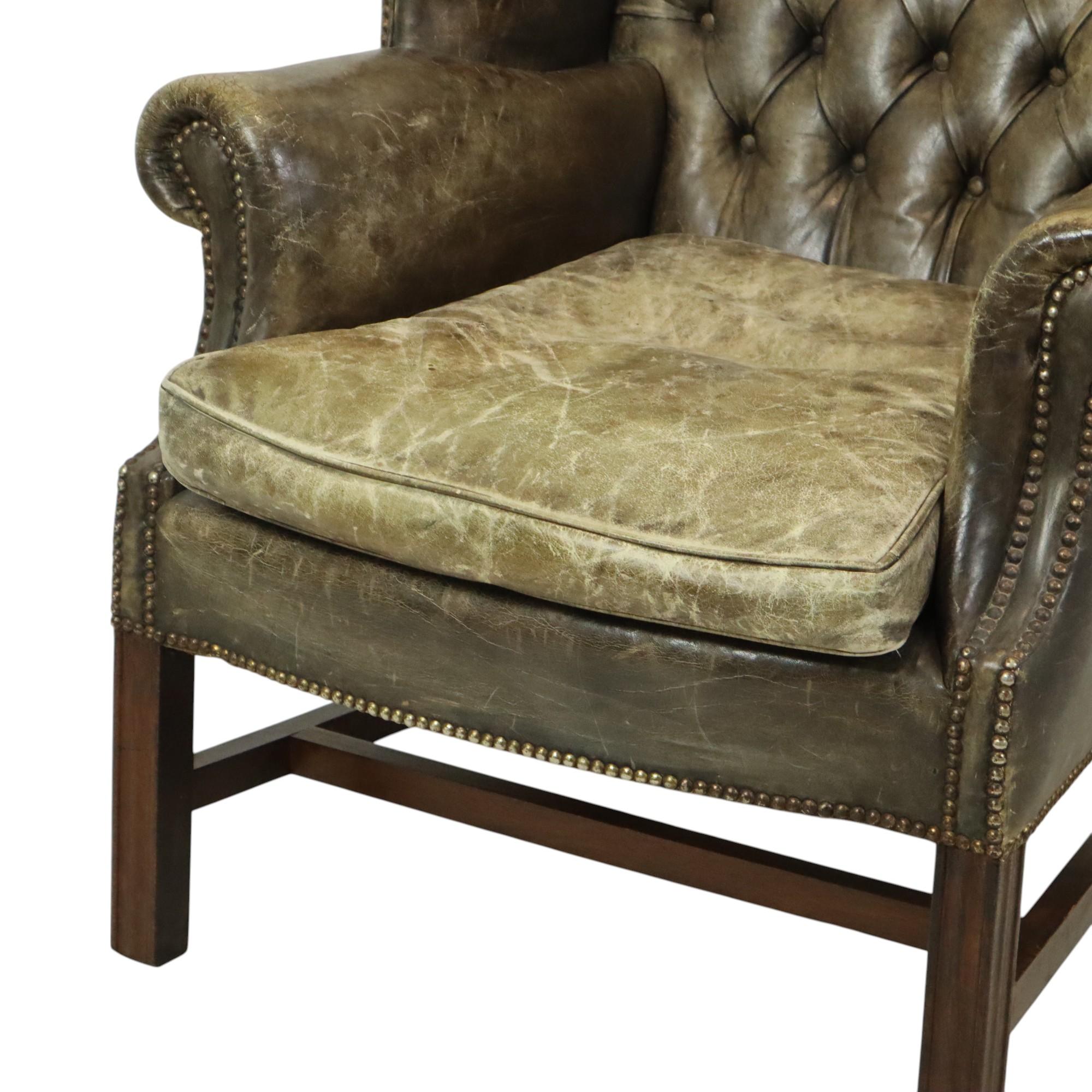 Poltrona Chesterfield verde antico Poltrona da poltrona in vendita 6