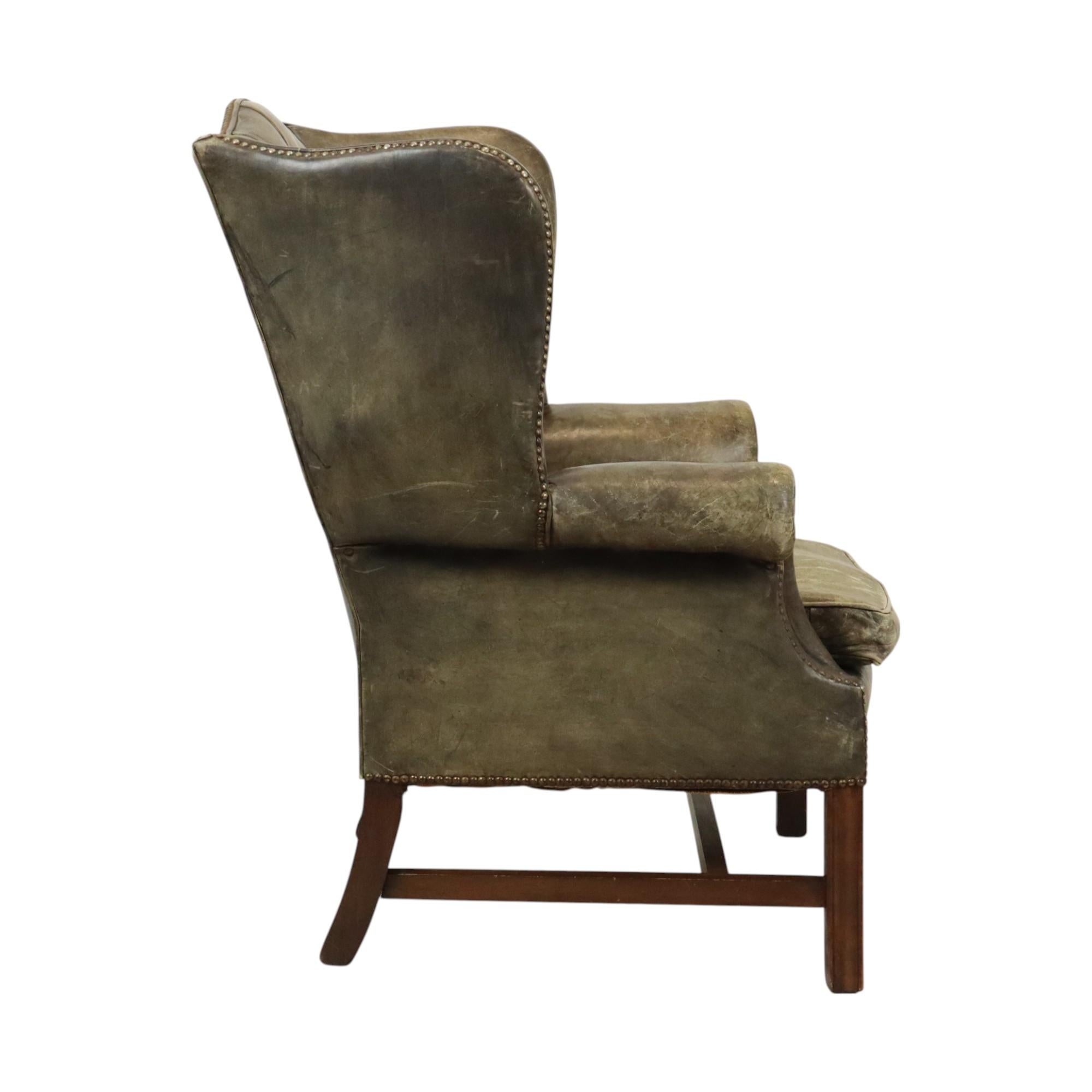 XX secolo Poltrona Chesterfield verde antico Poltrona da poltrona in vendita