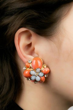 Old Gripoix Flower Earrings in Gold Metal and Glass Paste