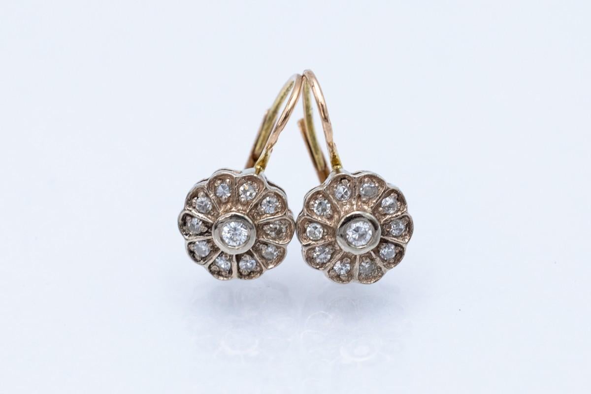 Art Nouveau Old hanging gold flower earrings with diamonds, Austria-Hungary, early 20th cent For Sale