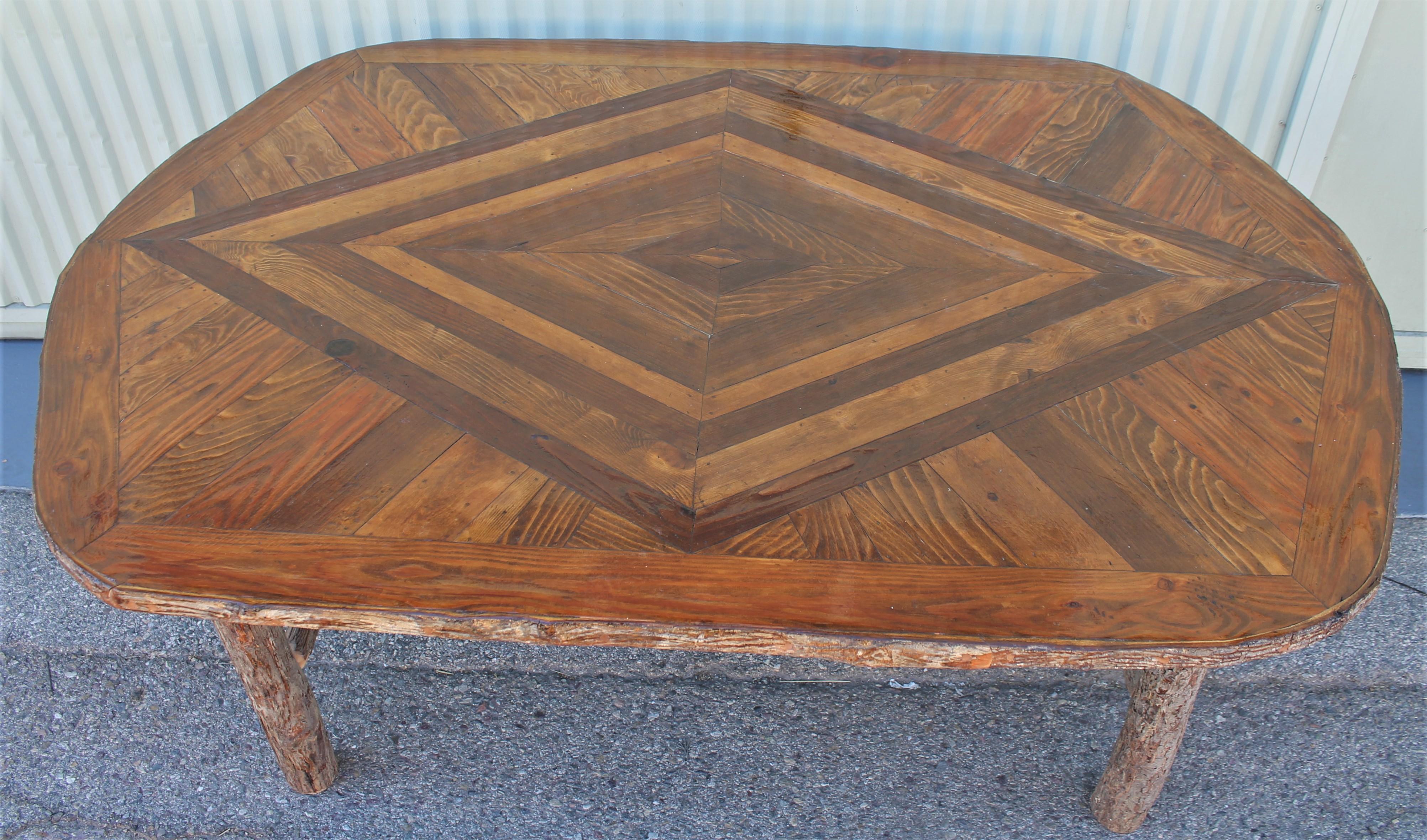 American Old Hickory Oval Dinning Table