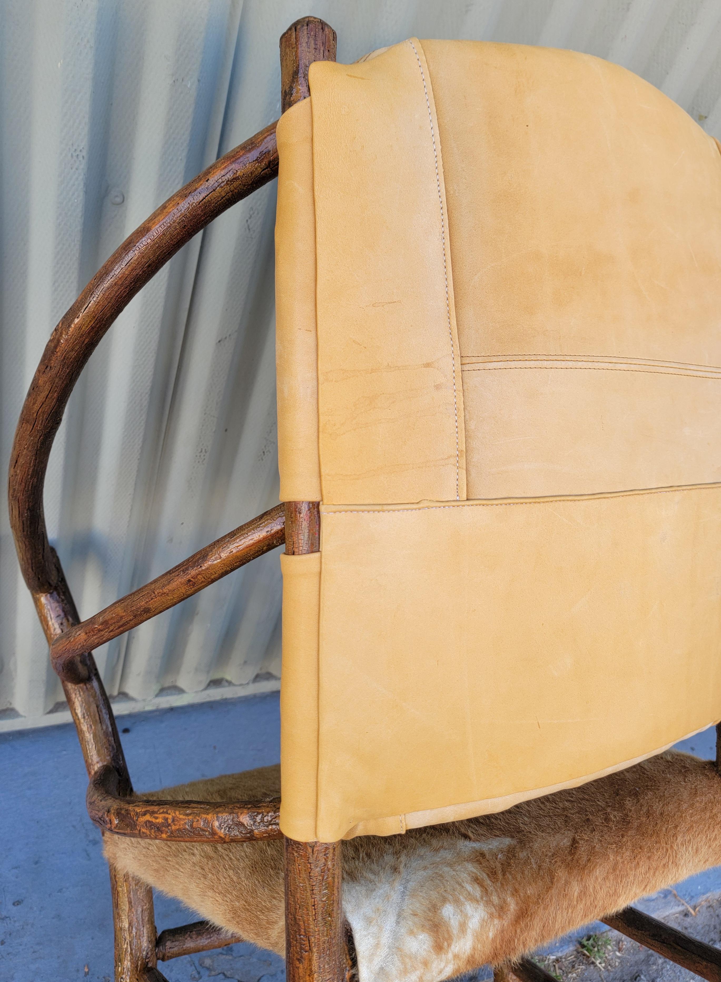 Old Hickory Rocker With Leather Back & Seat (Leder) im Angebot