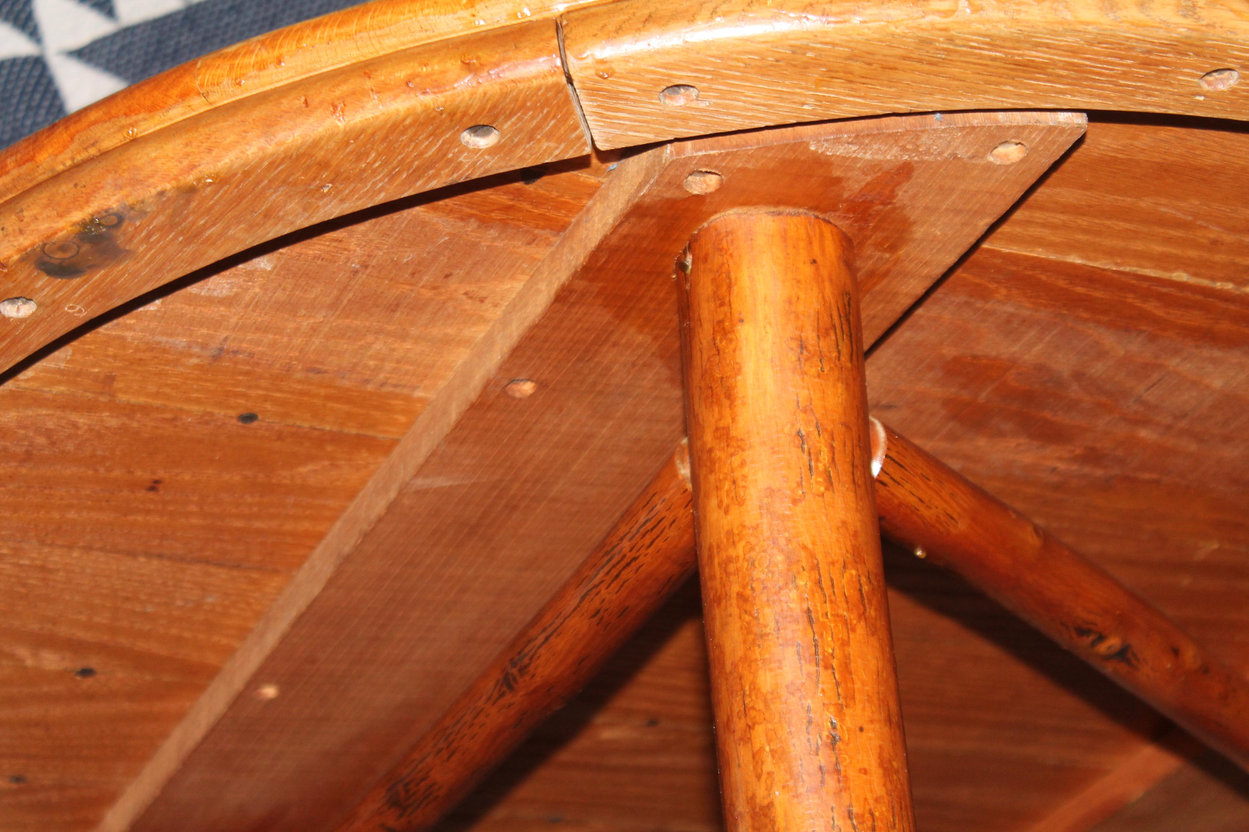 20th Century Old Hickory Round Kitchen/Dinning Table