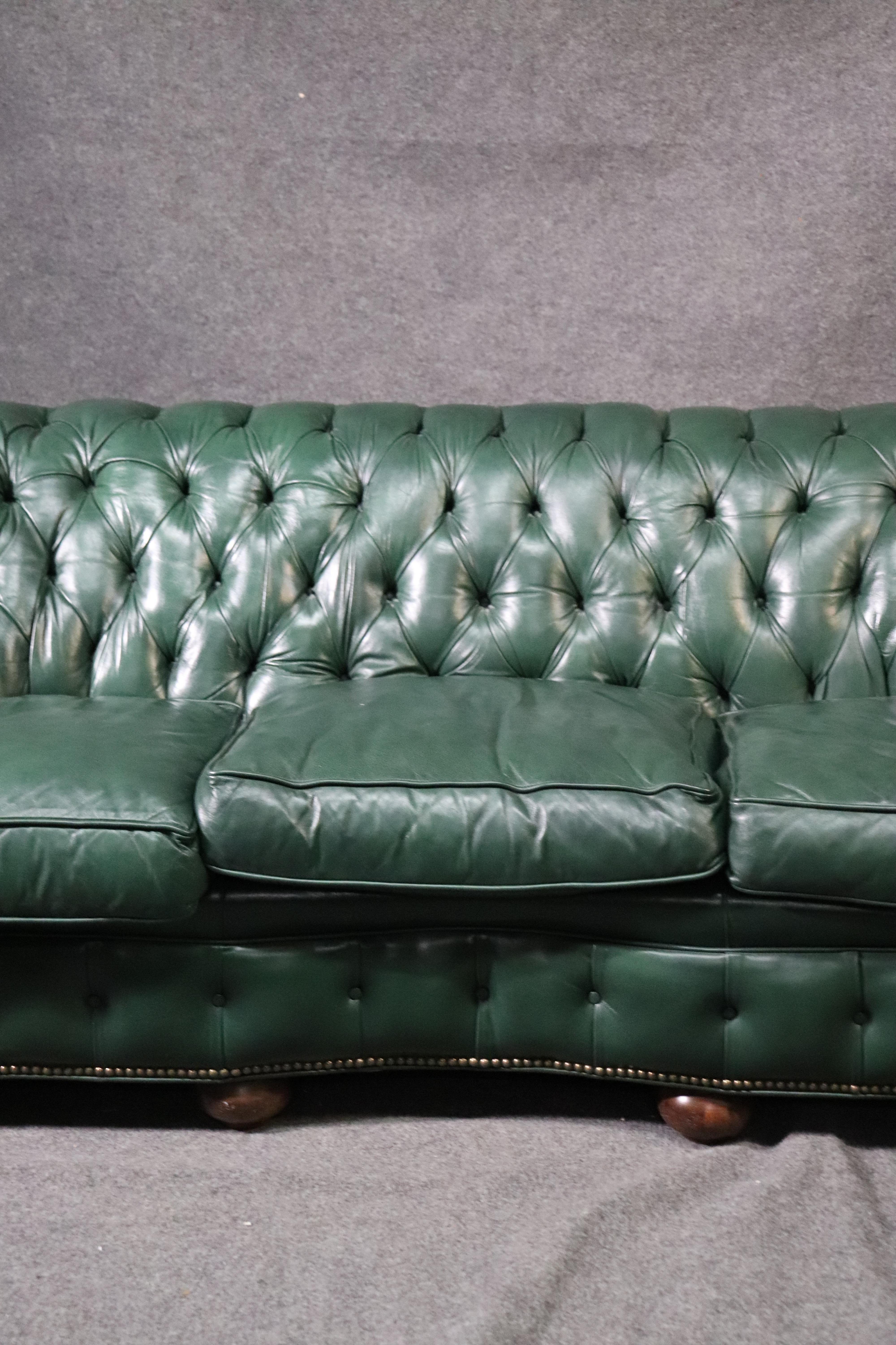 American Old Hickory Tannery Hunter Green Genuine Top Grain Leather Chesterfield Sofa