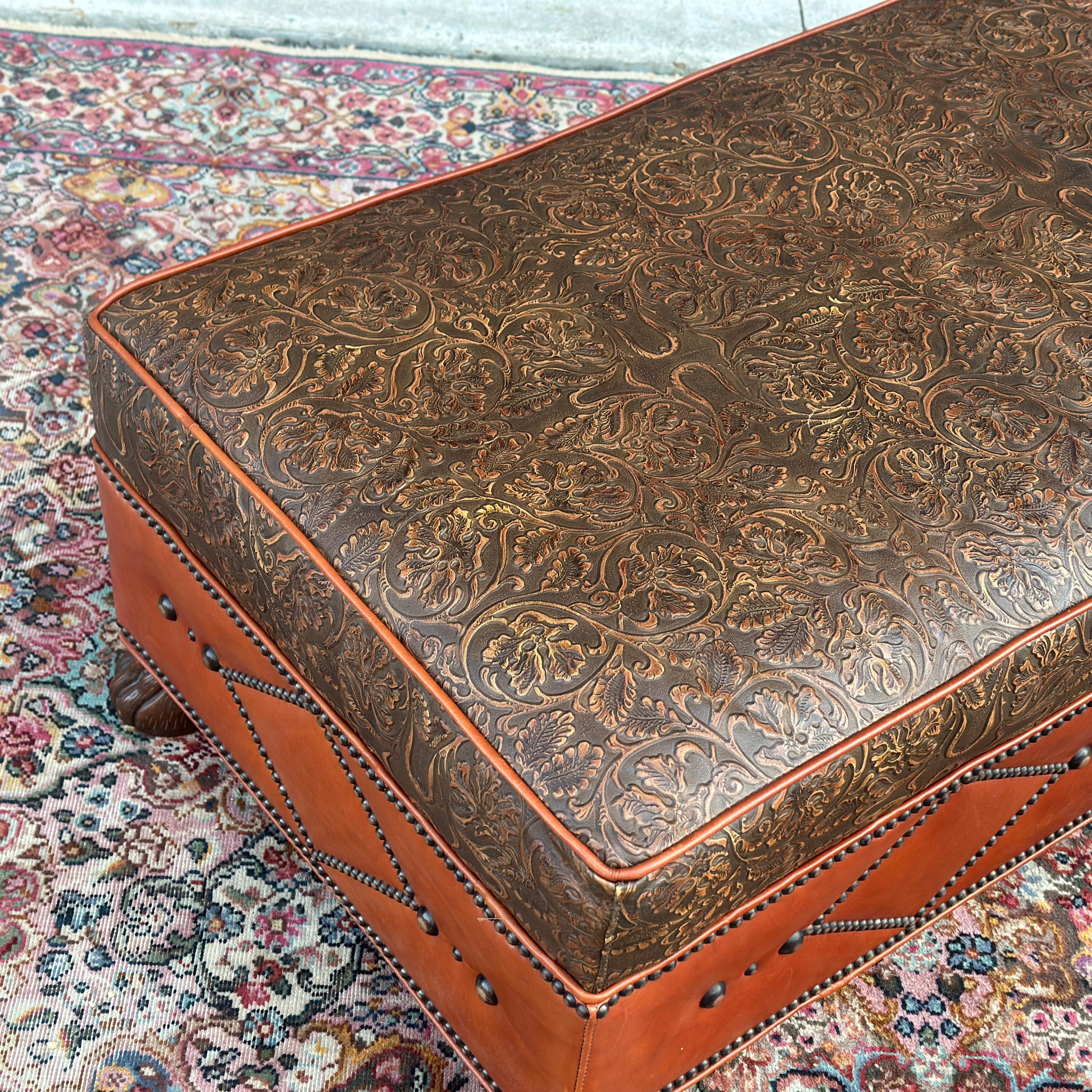 Old Hickory Tannery Cocktail-Ottoman aus Leder aus der Lucchese Home Collection im Zustand „Gut“ im Angebot in West Chester, PA