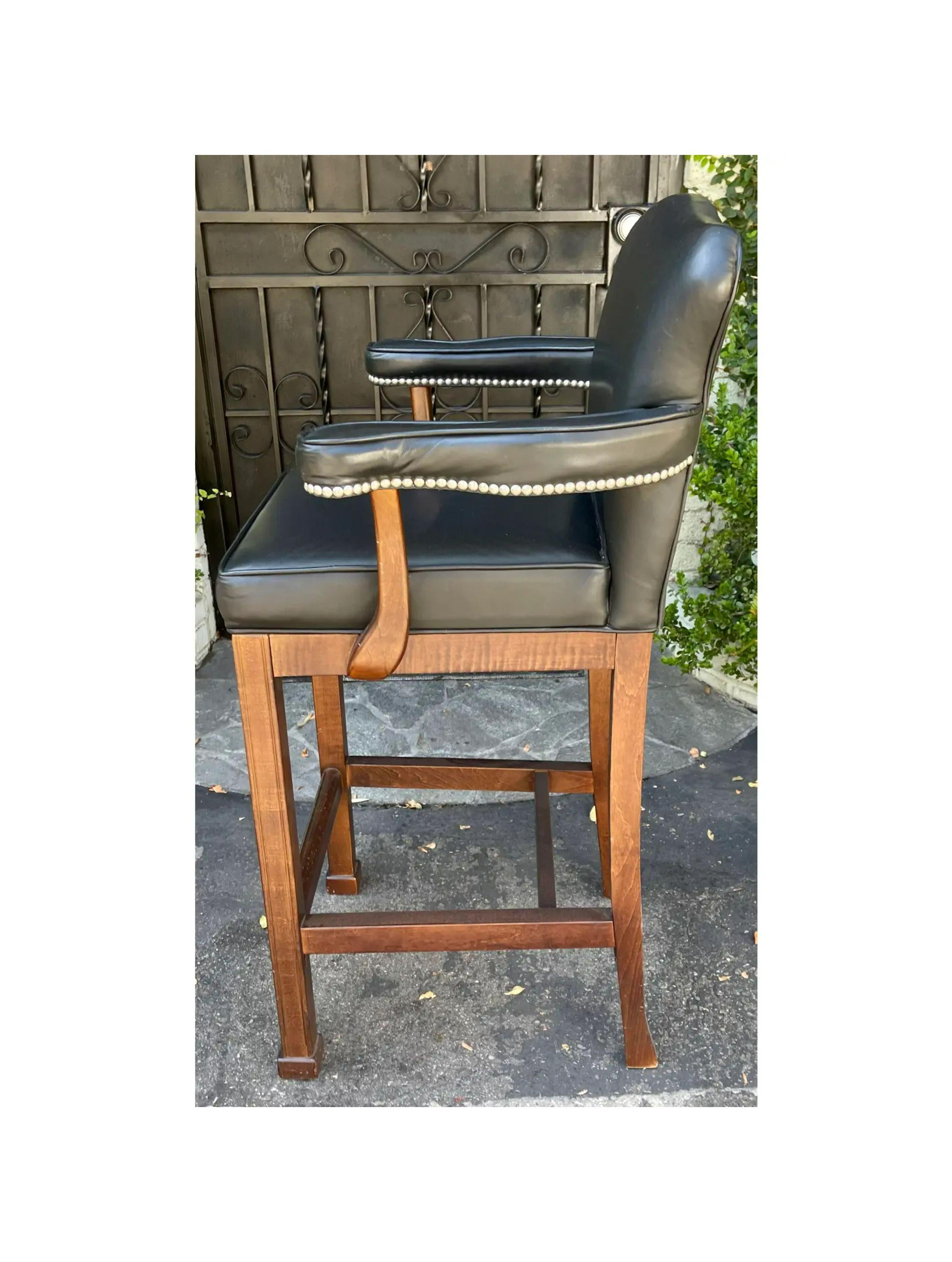 Old Hickory Tannery Regency Style leather bar stool. 
Priced Each.

Additional information: 
Materials: Leather
Color: Black
Brand: Old Hickory Furniture Co.
Designer: Old Hickory Furniture Company
Period: 2000 - 2009
Styles: