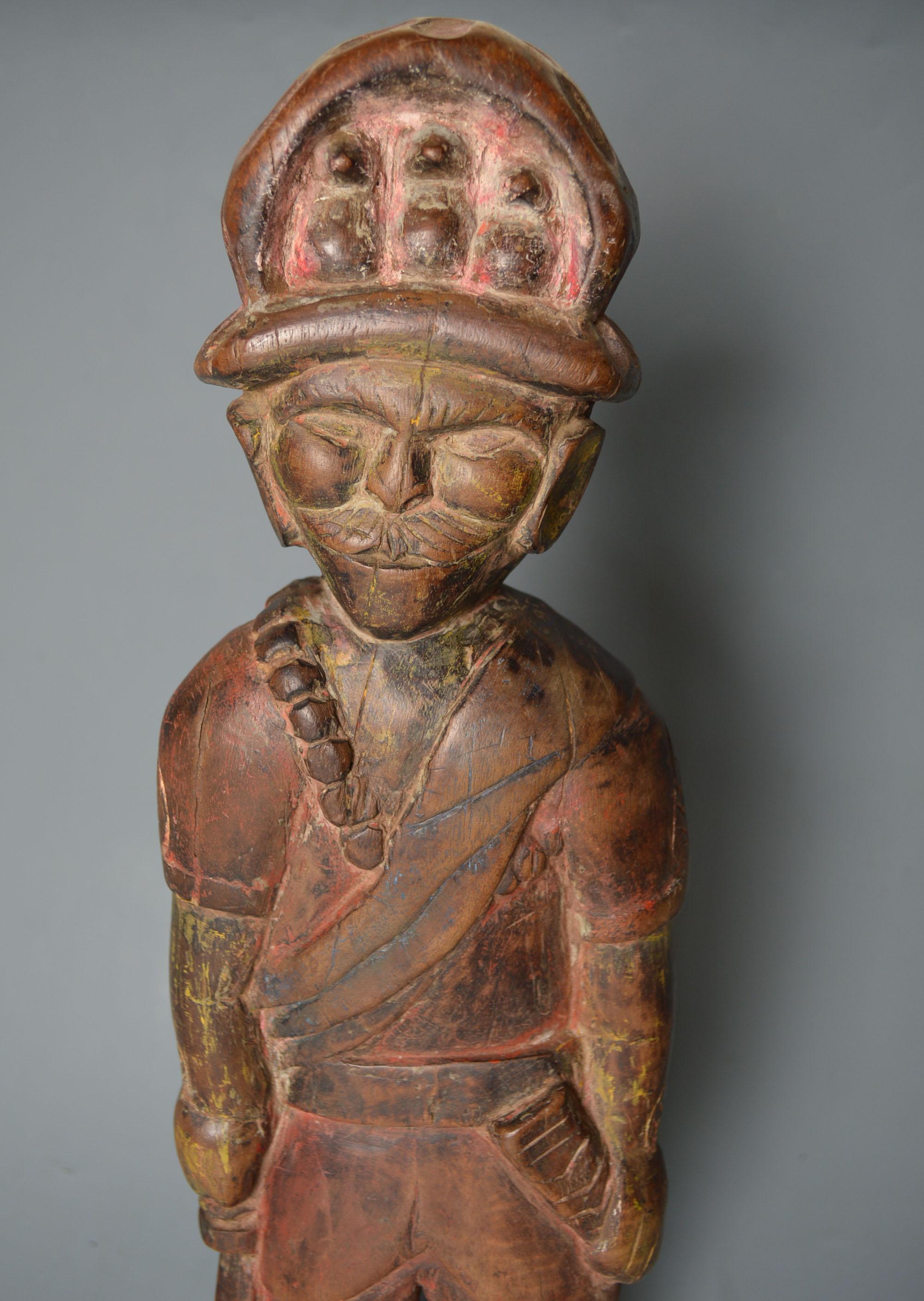Rare Old Himalayan Tibetan Carved Wood Folk Art Figur Tribal Art Asian Antiquities (Tibetisch) im Angebot