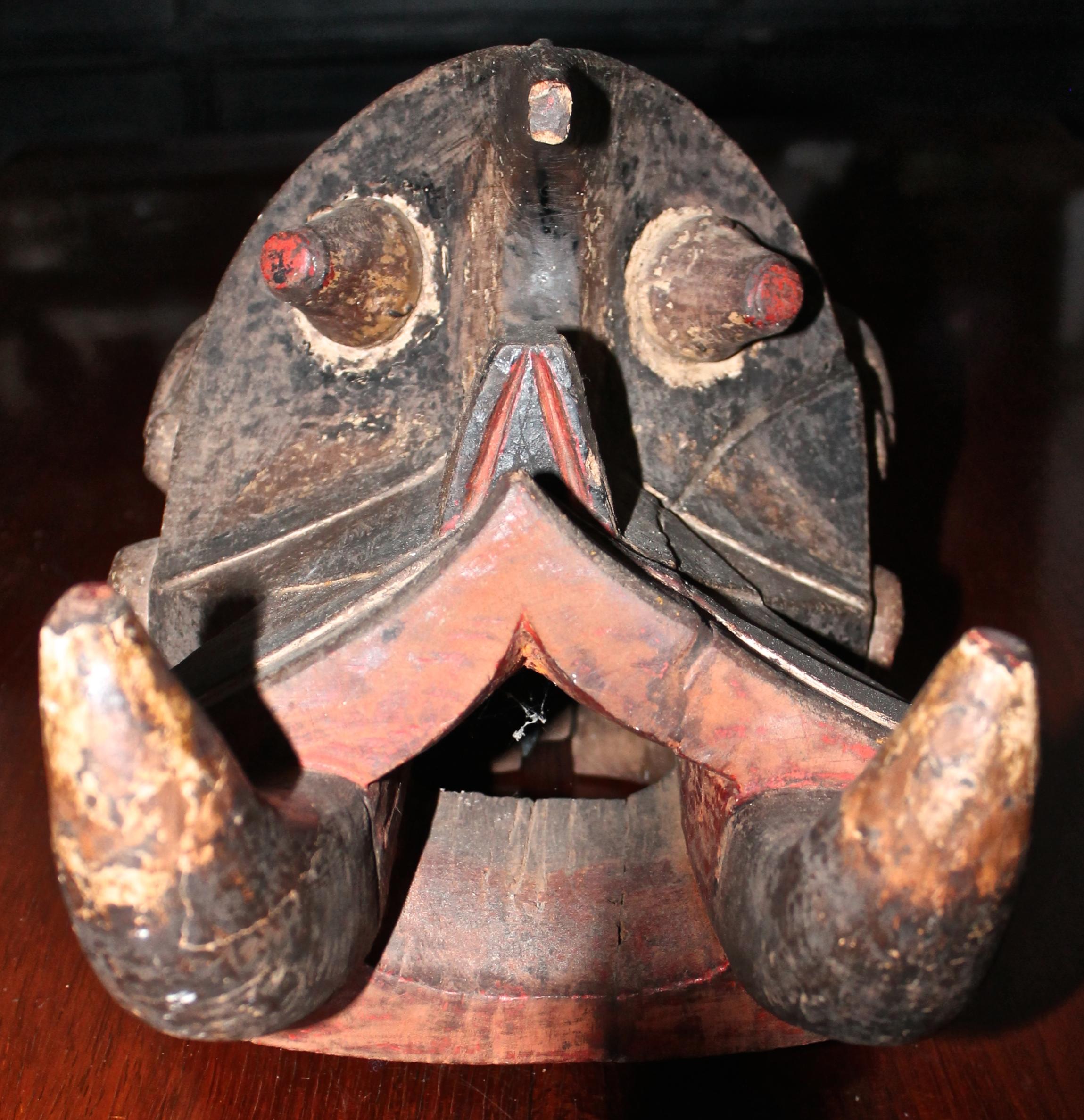 Alte Igbo „Izzi“ Elefantenmaske, Nigeria, afrikanische Skulptur (Nigerianisch) im Angebot
