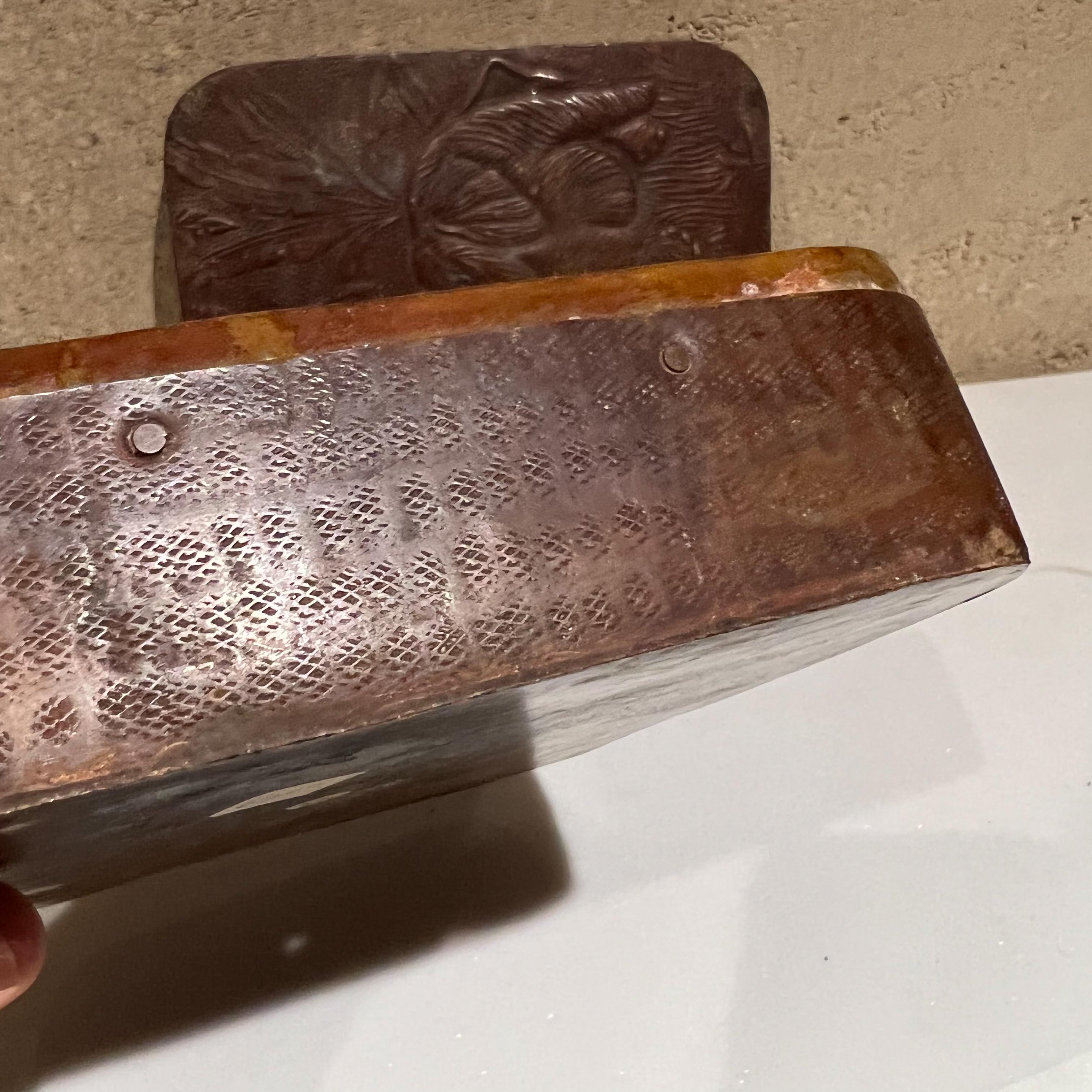 1950s Caja de cobre patinado en relieve Elefante India en Bueno estado para la venta en Chula Vista, CA