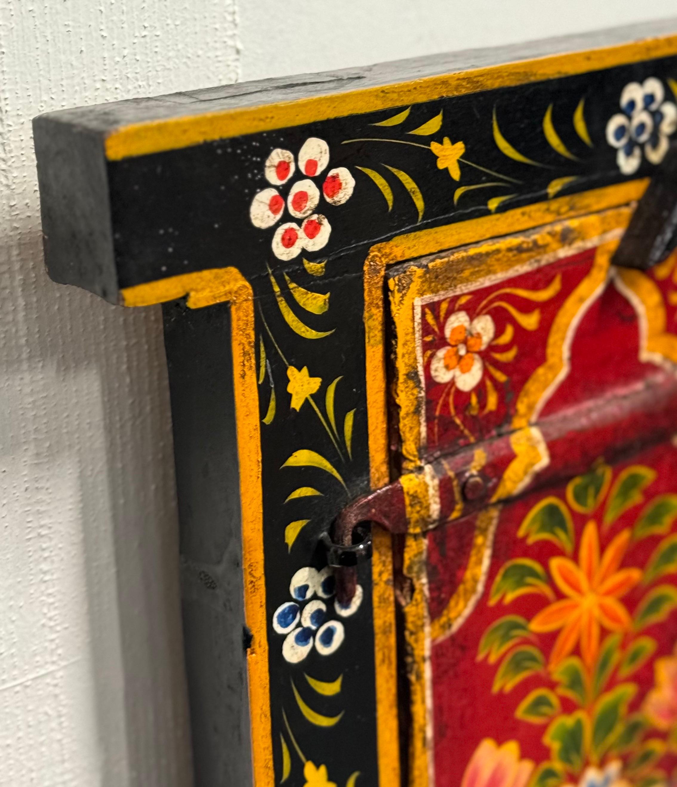 OLD INDiAN PAINTED WOOD WINDOW FRAME FLOWER AND VASE  For Sale 9