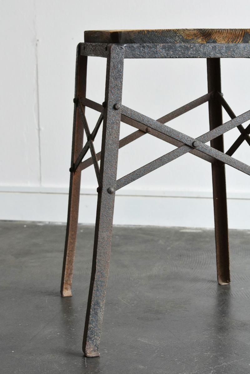 Showa Old Iron Stool Used in a Japanese Factory / Wabi-Sabi Chair / 1930-1980