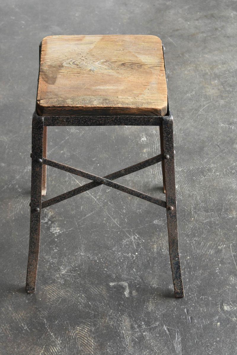 Old Iron Stool Used in a Japanese Factory / Wabi-Sabi Chair / 1930-1980 1