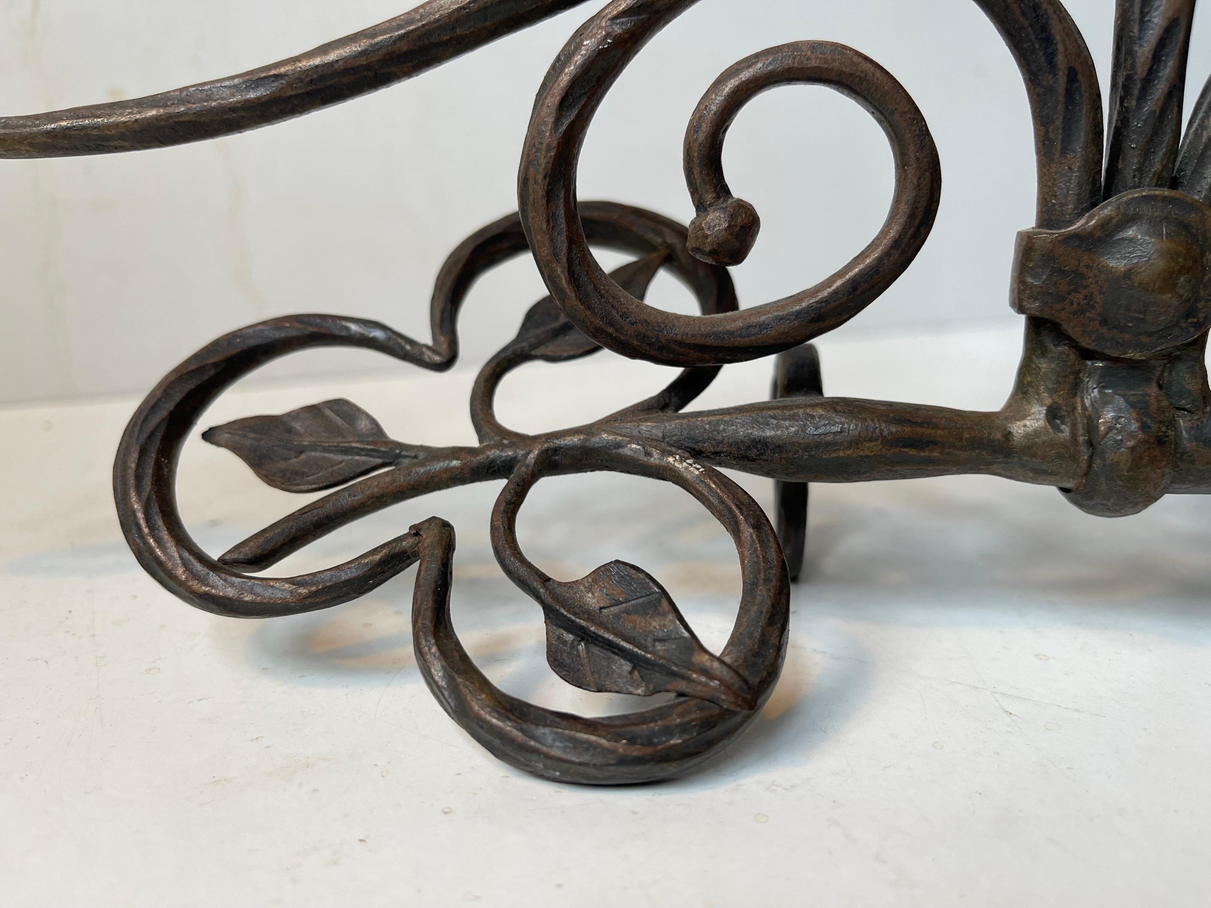 Old Italian Hand-Forged Wrought Iron Church 'Key' Candelabra w. 5 arms In Good Condition For Sale In Esbjerg, DK
