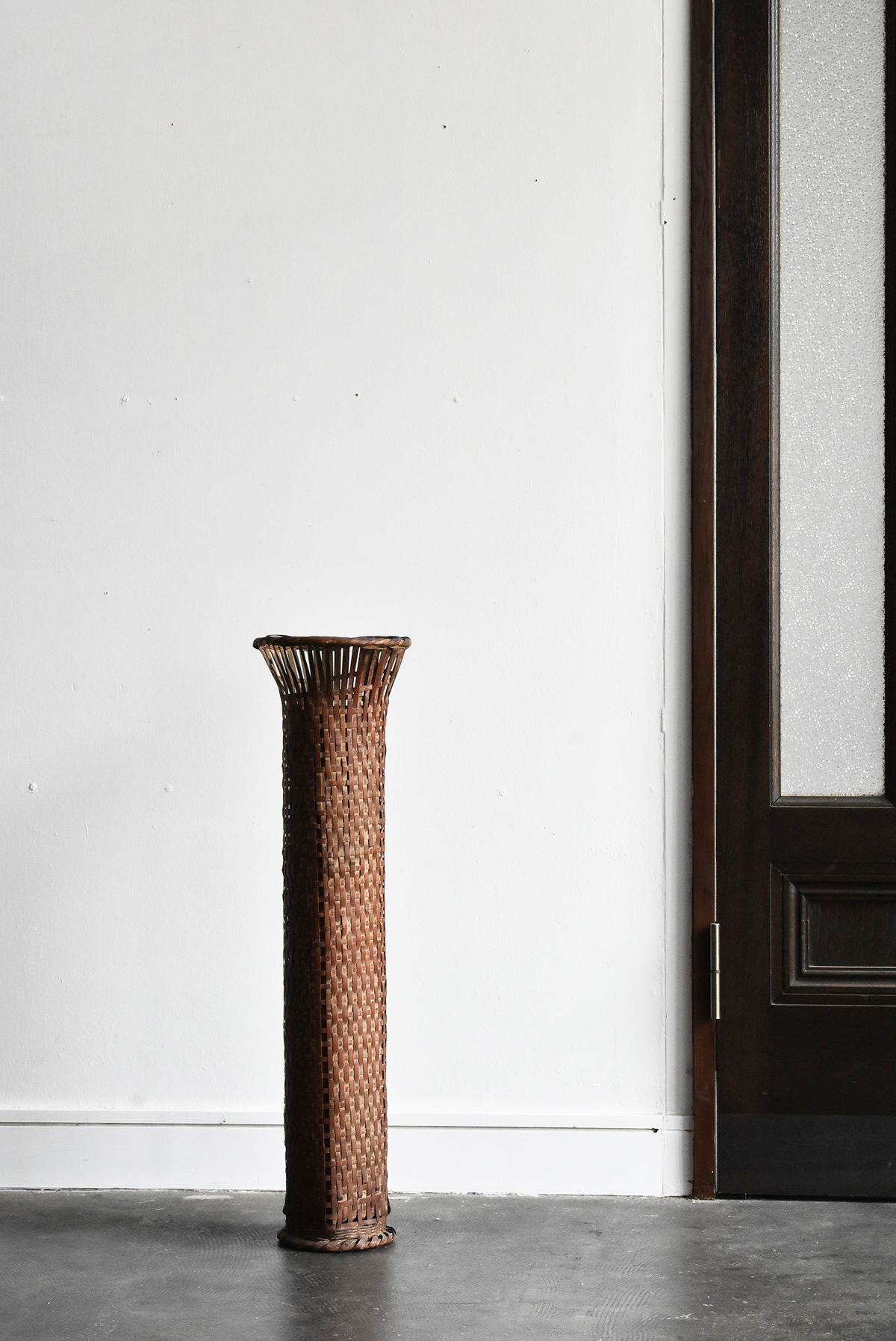 Taisho Old Japanese Bamboo Vase Tube / Antique Vase / 20th Century/Wabi-Sabi Art