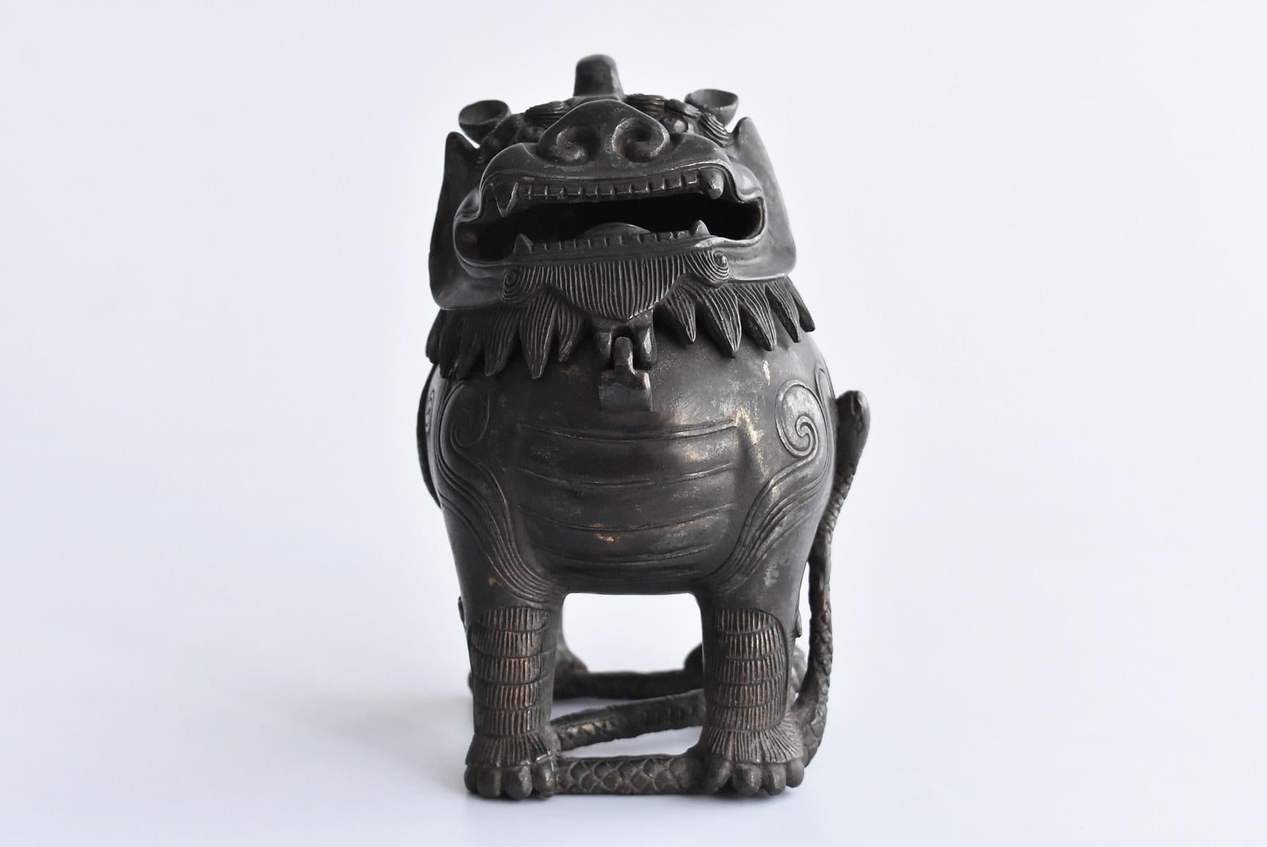 Arts and Crafts Old Japanese Copperware or Incense Burner in the Shape of a Lion/Carved Figurine